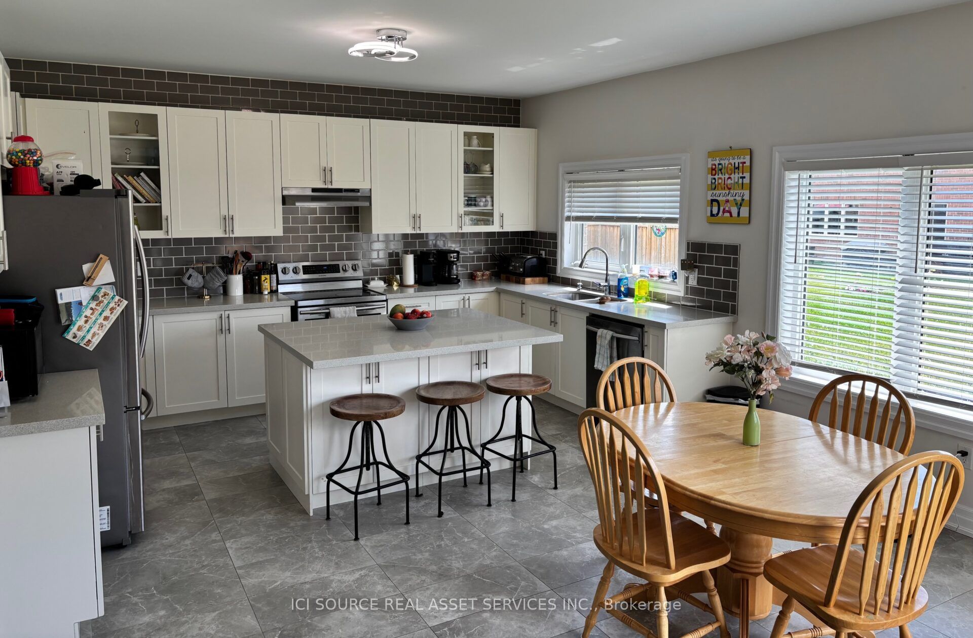 1011 Wickham Road, Innisfil, ON L9S 0N5 photo 5