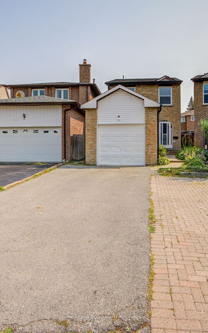 94 Hord Crescent, Vaughan, ON L4J 3A7 photo 2