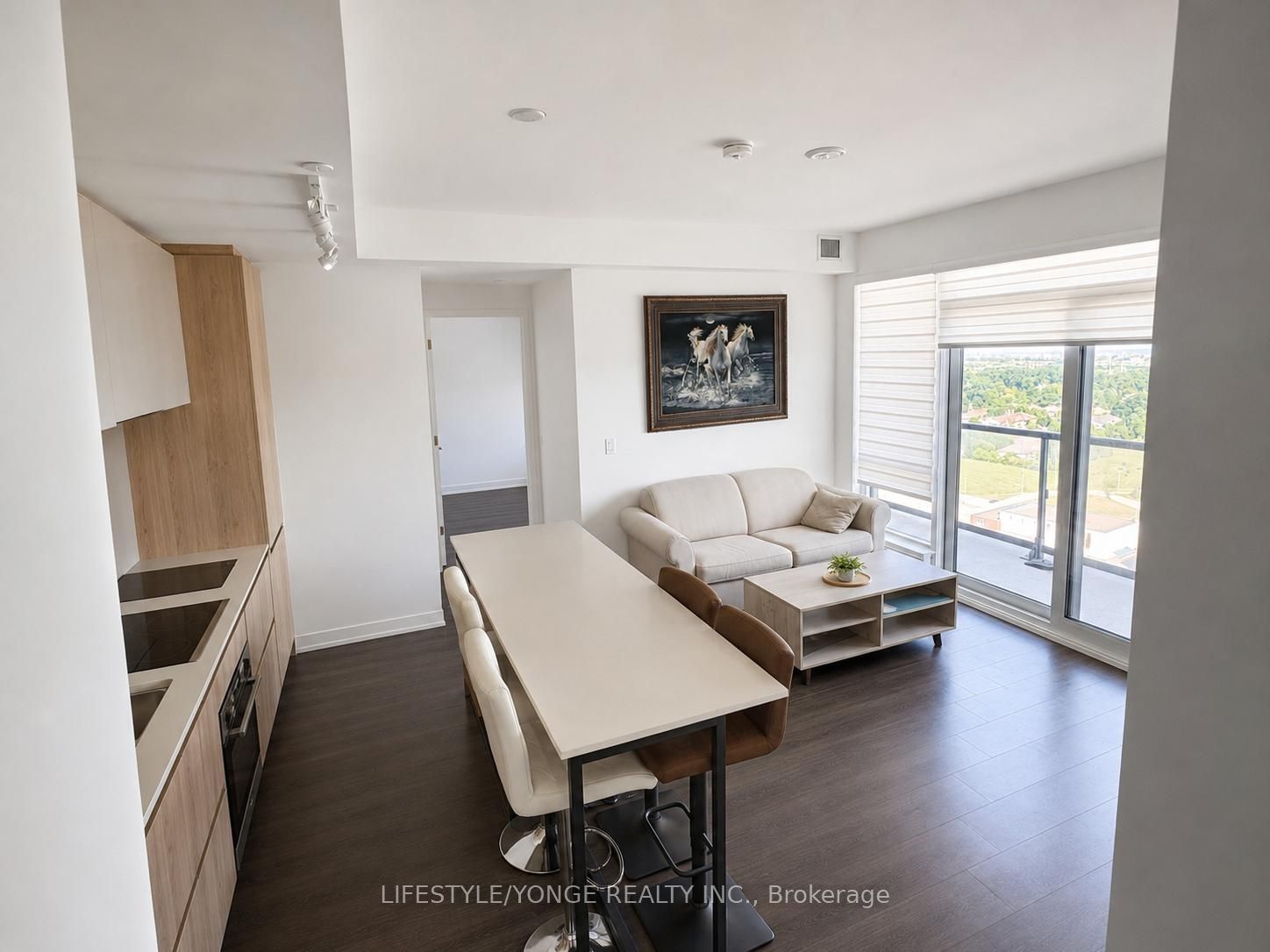7950 Bathurst Street B-2403, Vaughan, ON L4J 0L4