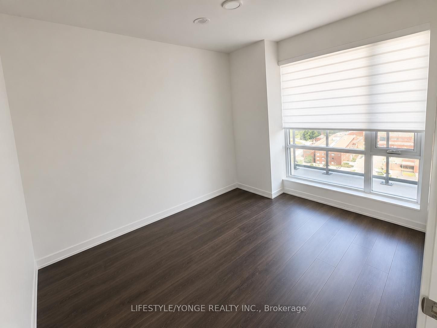 7950 Bathurst Street B-2403, Vaughan, ON L4J 0L4 photo 4