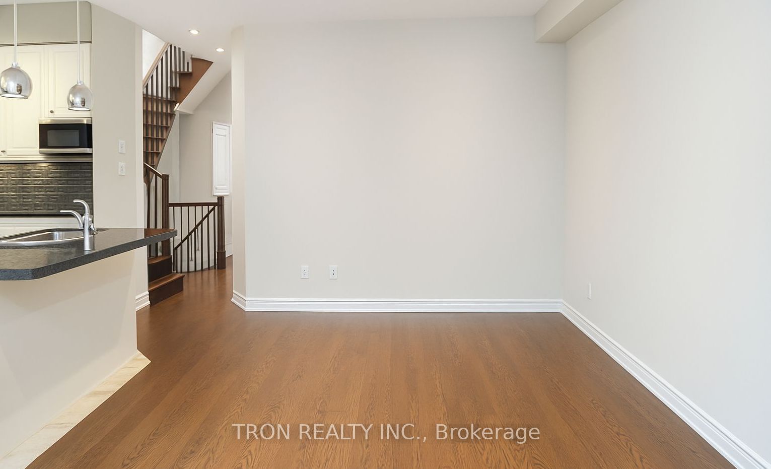 33 Mazarine Lane, Richmond Hill, ON L4S 0G2 photo 3