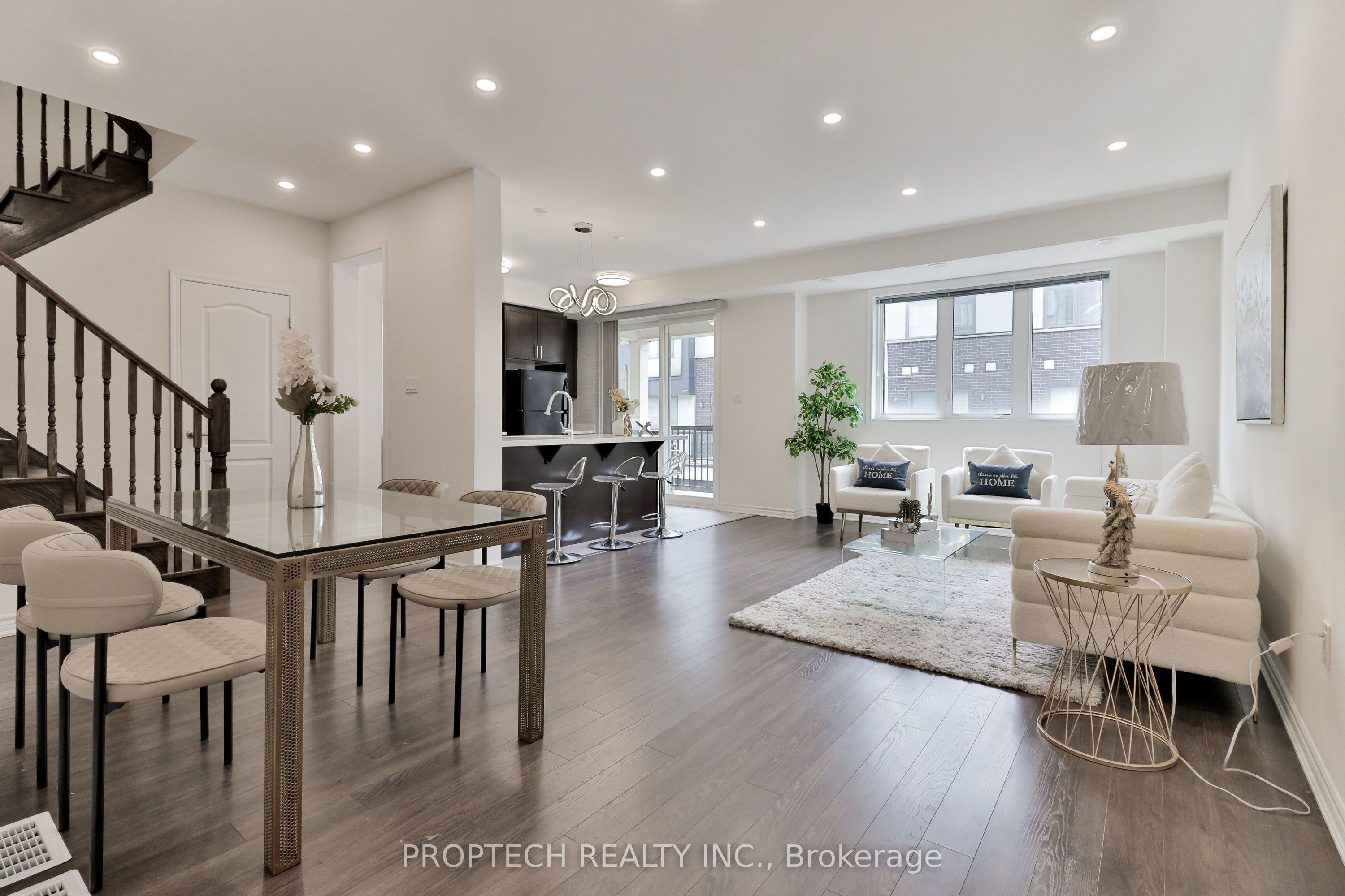 49 Frederick Wilson Avenue, Markham, ON L6B 1N1 photo 3