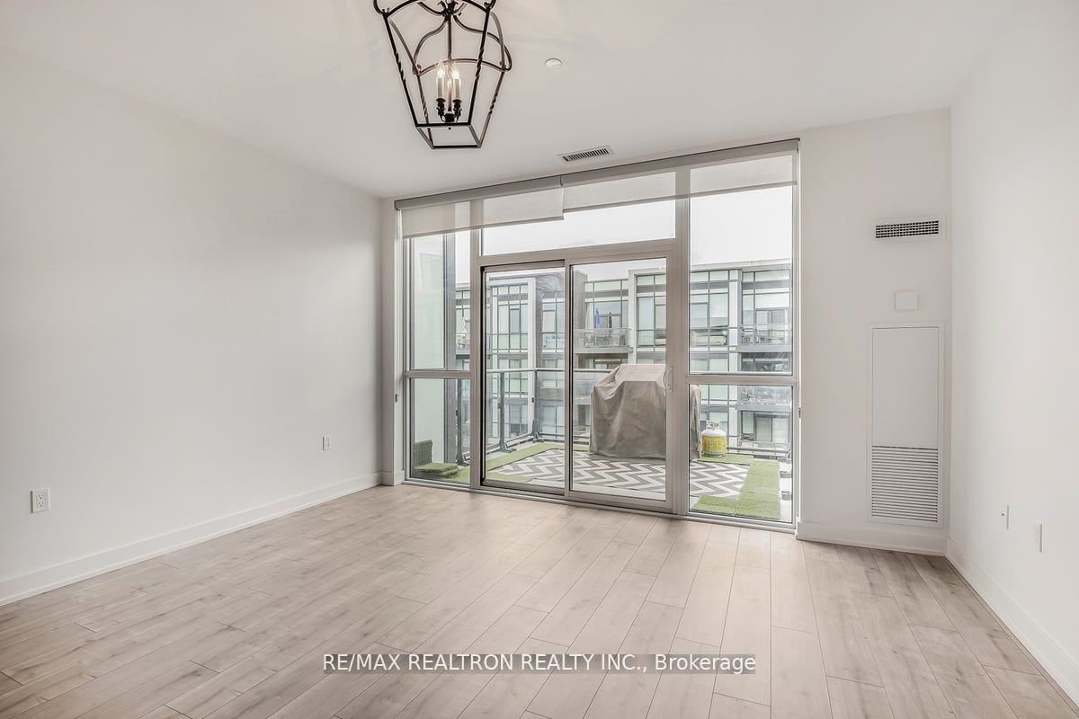 375 Sea Ray Avenue 437, Innisfil, ON L9S 0N9 photo 3
