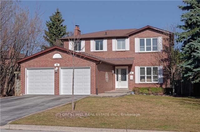 9 Tomlin Crescent, Richmond Hill, ON L4C 7T4