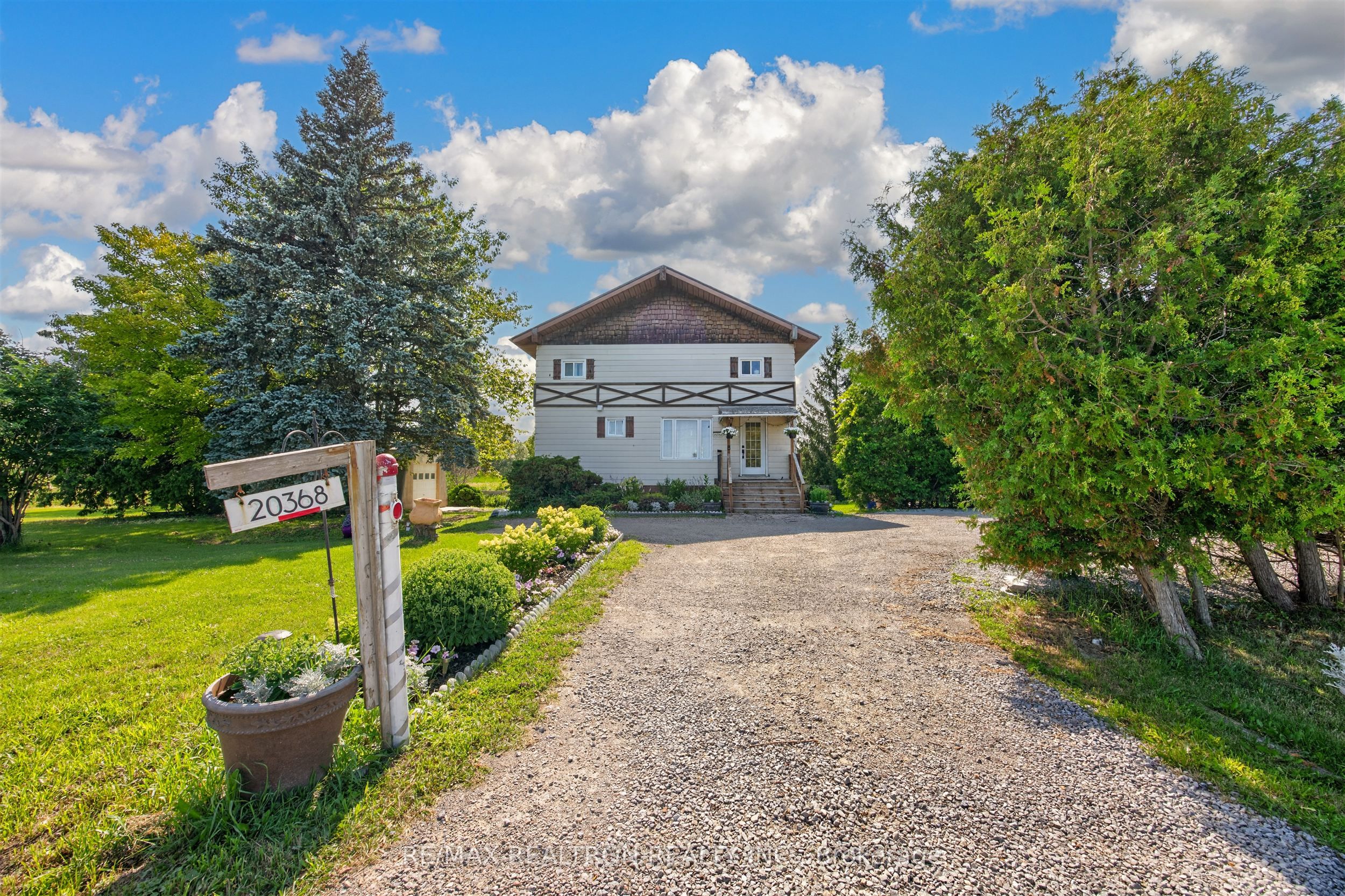 20368 Woodbine Avenue, East Gwillimbury, ON L0G 1R0 photo 4