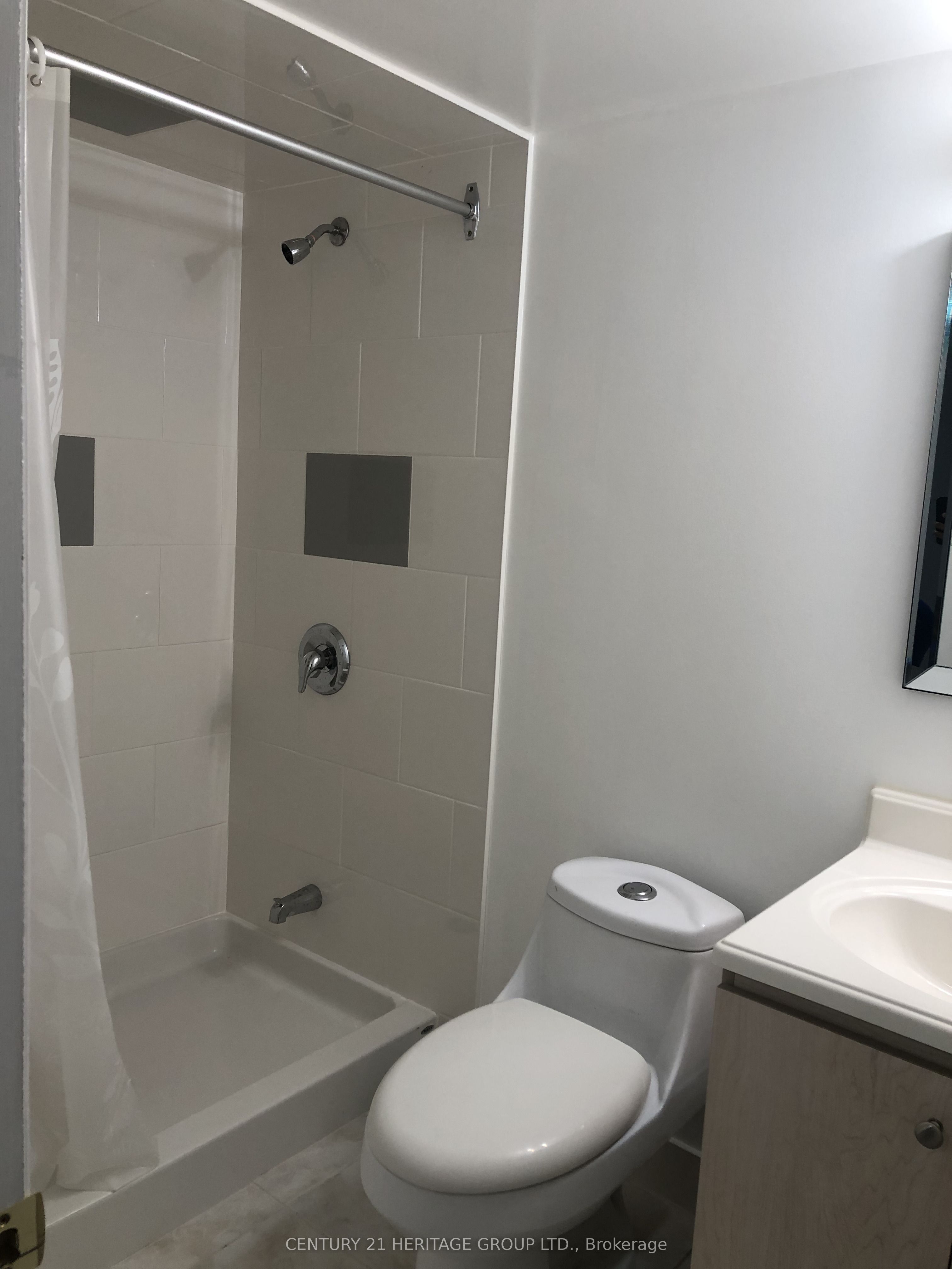 16 Cartmel Drive Apt 1 B1, Markham, ON L3S 1T8 photo 2