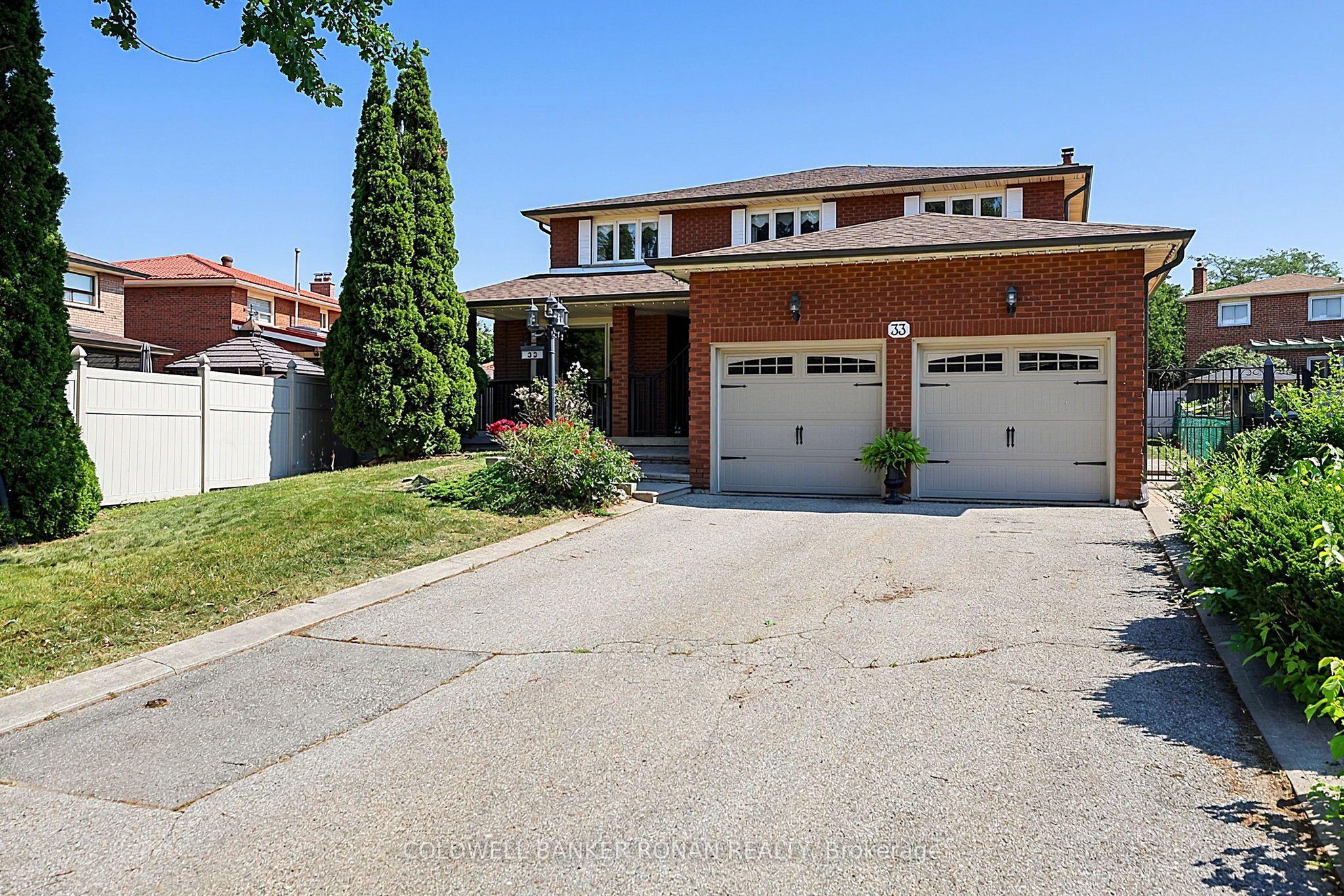 33 Marevan Place, Vaughan, ON L4L 3H7 photo 2