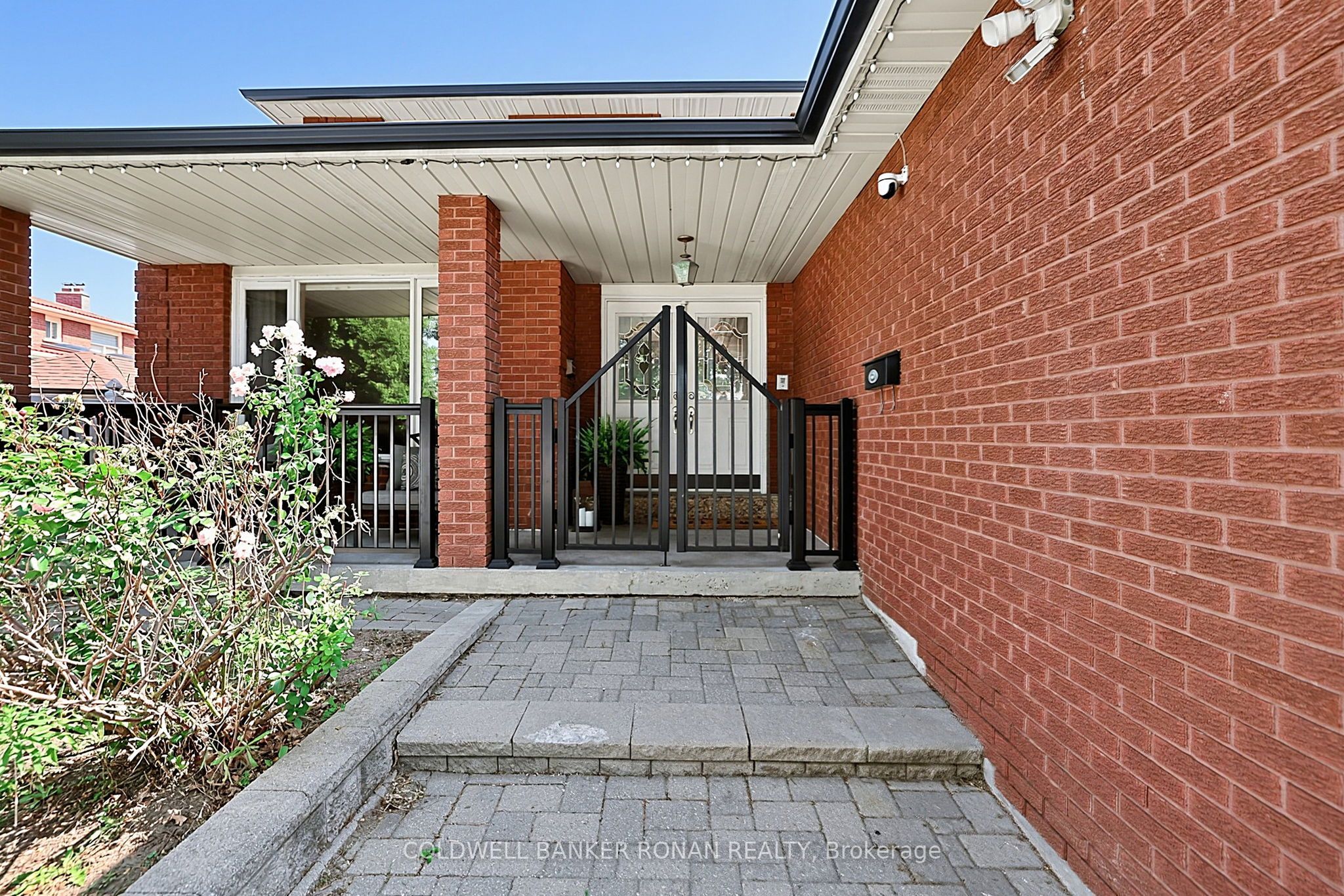 33 Marevan Place, Vaughan, ON L4L 3H7 photo 3