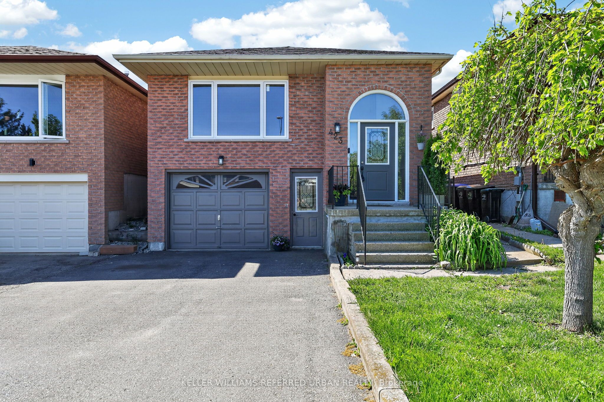 423 Britannia Avenue, Bradford West Gwillimbury, ON L3Z 2C8