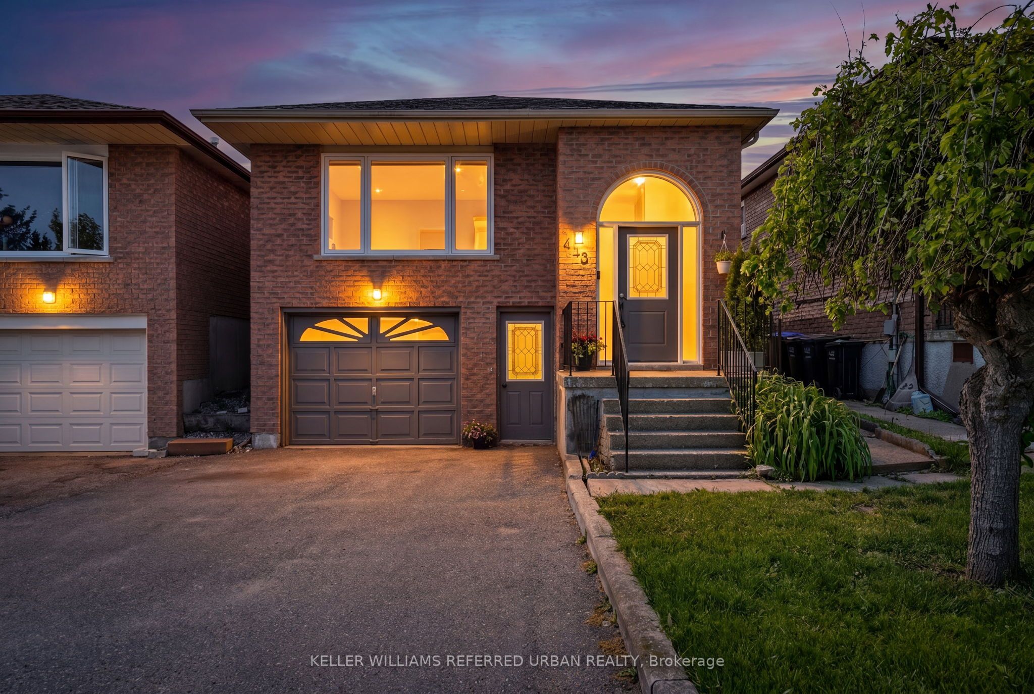 423 Britannia Avenue, Bradford West Gwillimbury, ON L3Z 2C8 photo 2