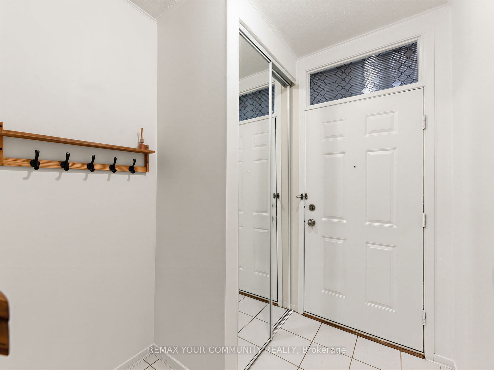 88 Dana Crescent, Vaughan, ON L4J 2R5 photo 4