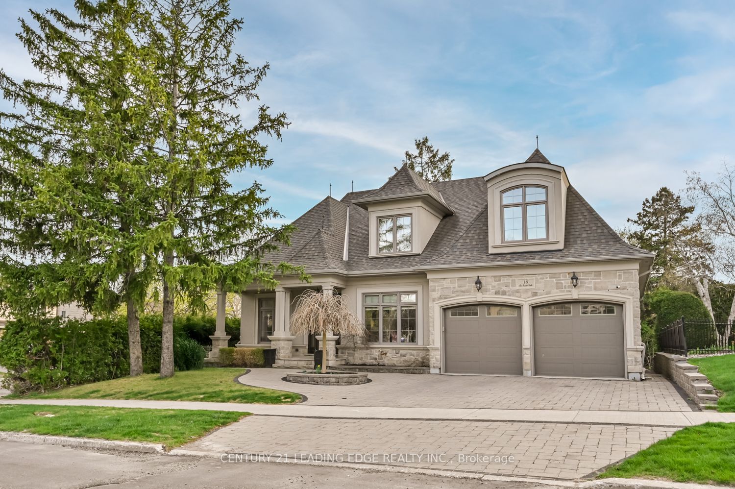 16 Sir Isaac Gate, Markham, ON L3P 3N8 photo 2