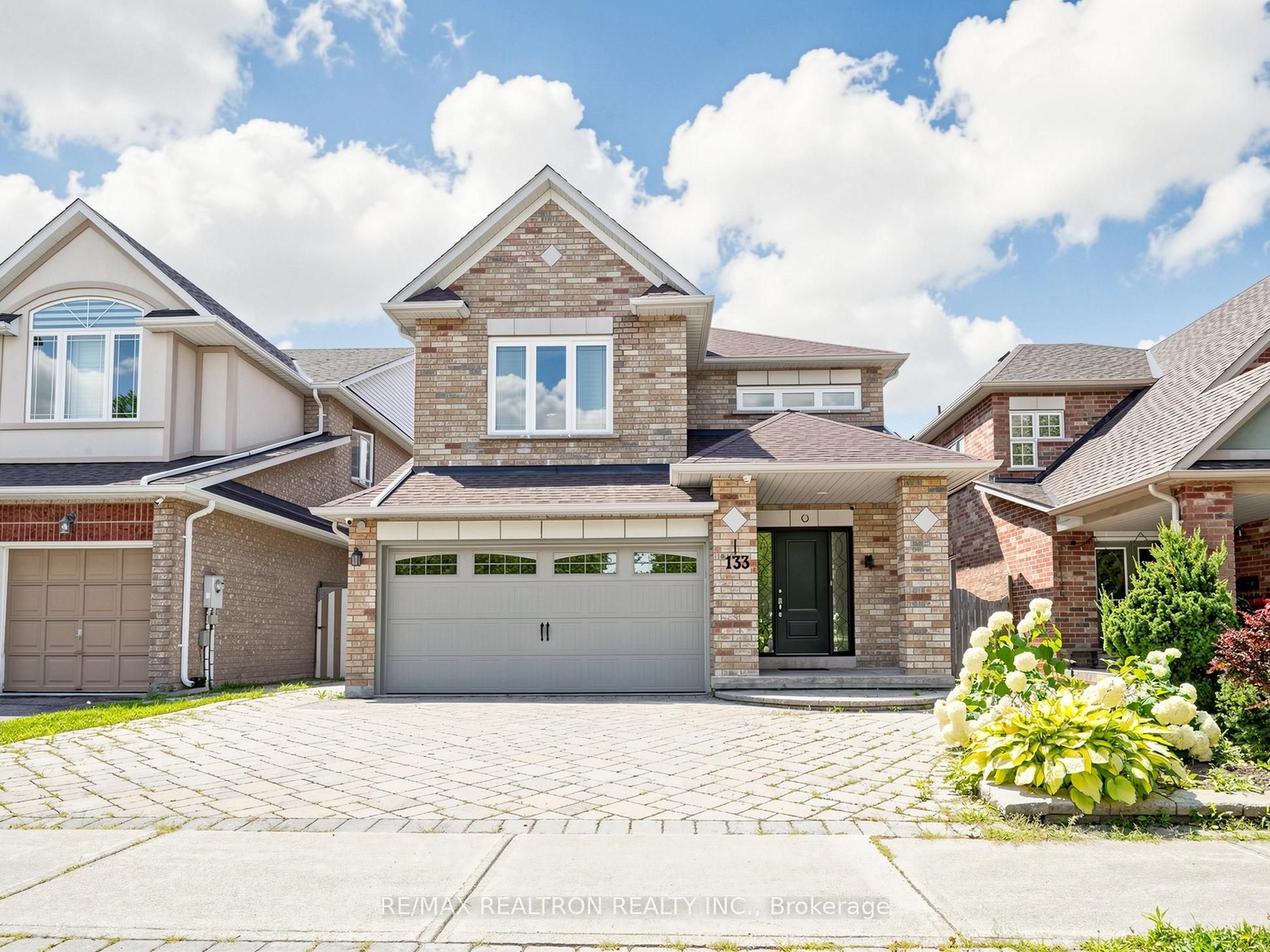 133 Russell Jarvis Drive, Markham, ON L3S 4L1 photo 2