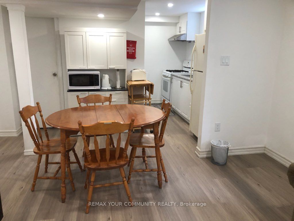 231 Raymerville Drive Basement, Markham, ON L3P 6S2 photo 2