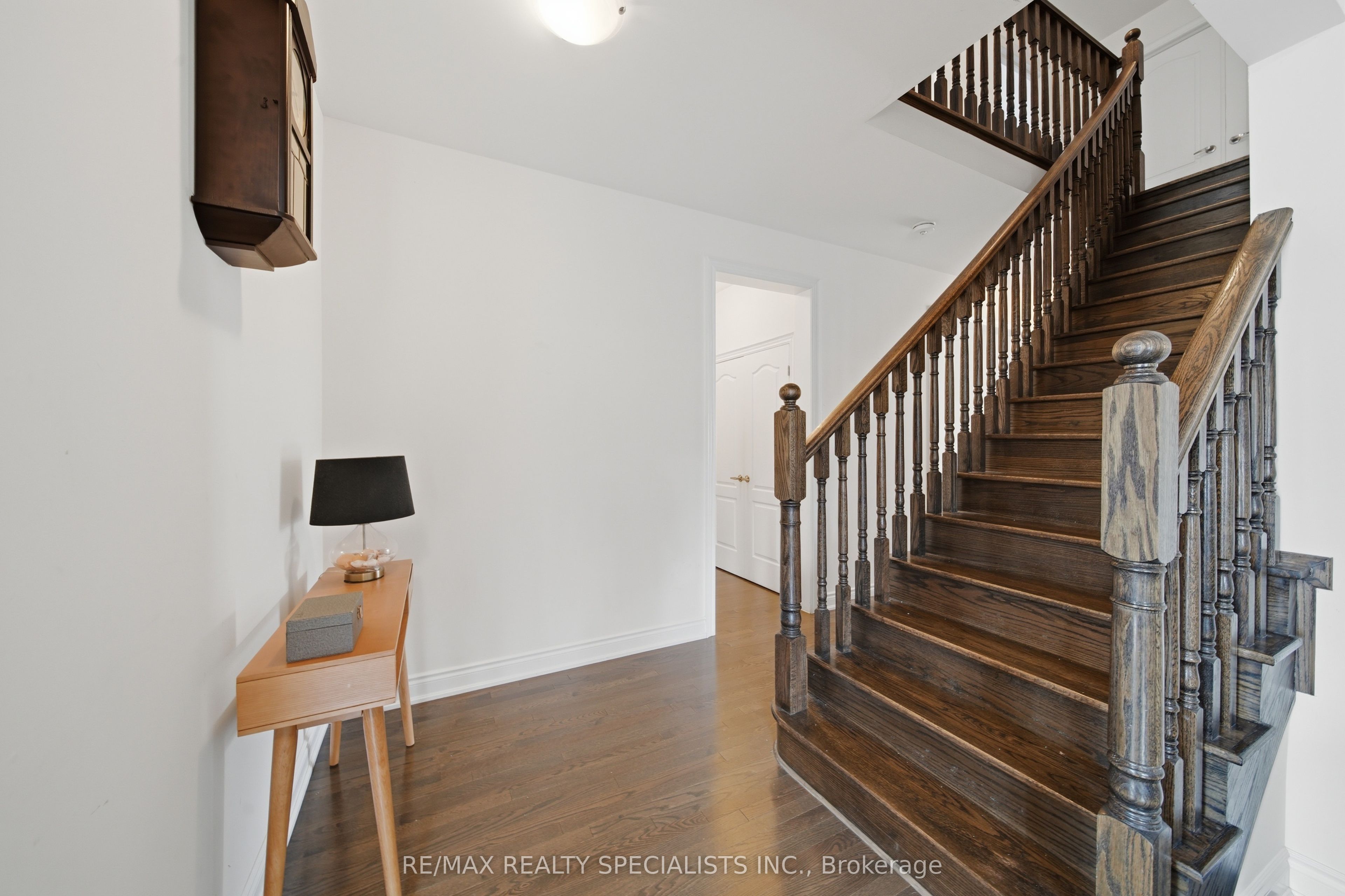 120 MILBY Crescent, Bradford West Gwillimbury, ON L3Z 0X8 photo 5