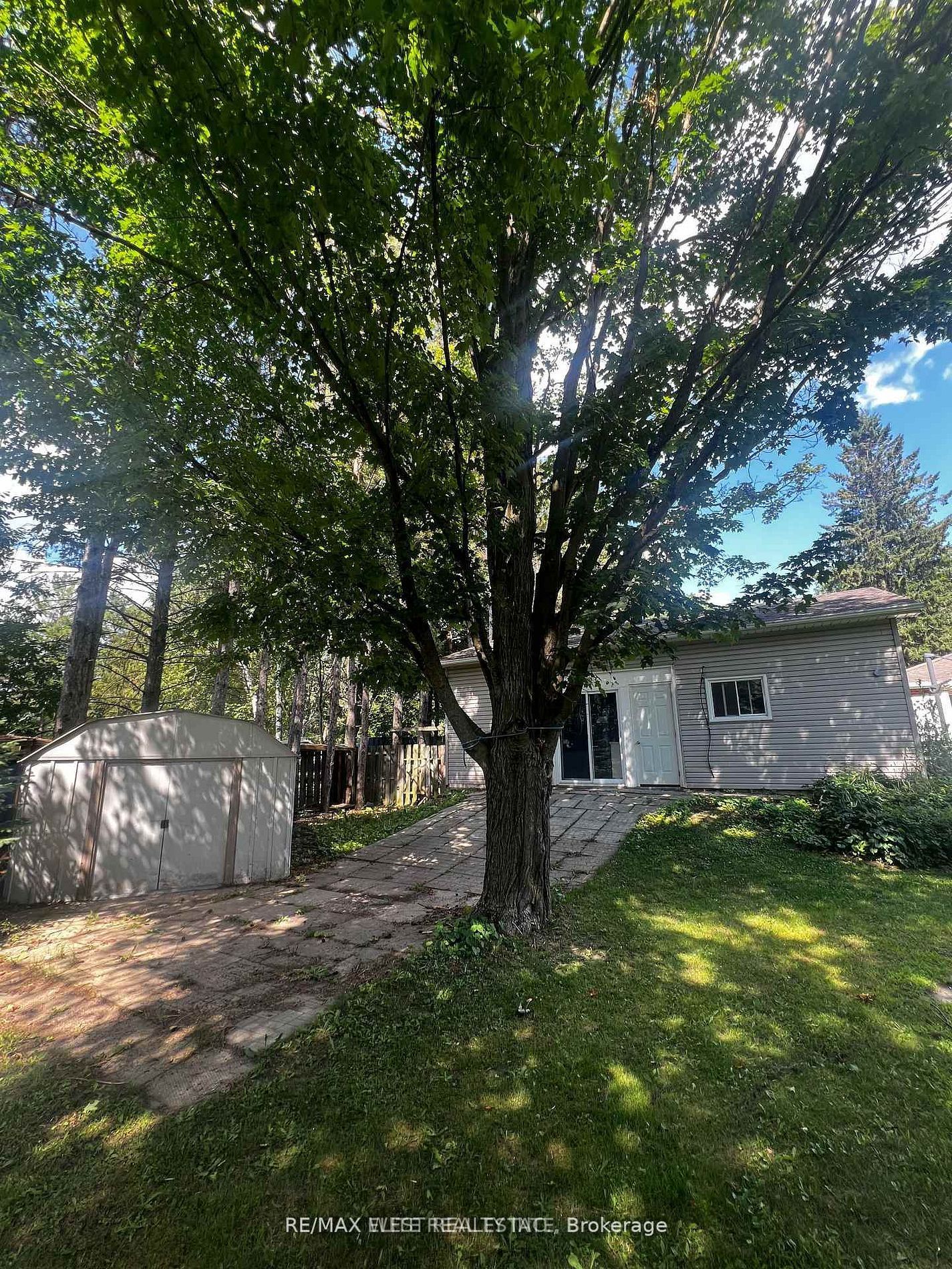 16632 York Durham Line N Garage Unit, Whitchurch-Stouffville, ON L4A 3L8