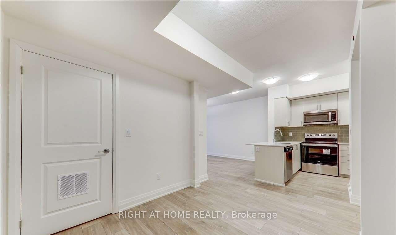 9700 Ninth Line 302, Markham, ON L6B 1A8 photo 4