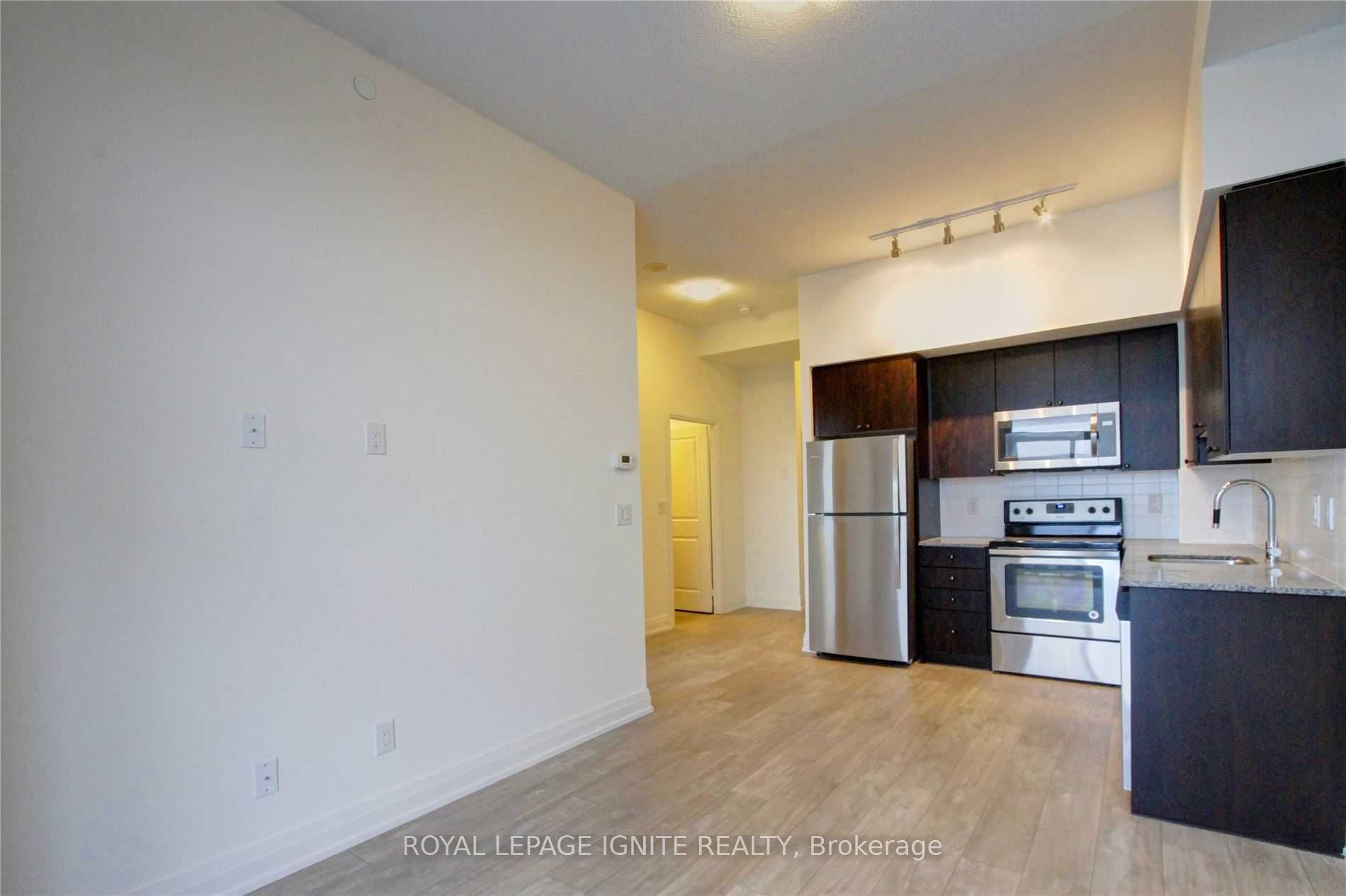 3600 Highway 7 Road 3204, Vaughan, ON L4L 0G7 photo 3