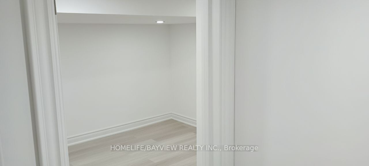 22 Hodgson Road Basement, Bradford West Gwillimbury, ON L3Z 0V4 photo 5