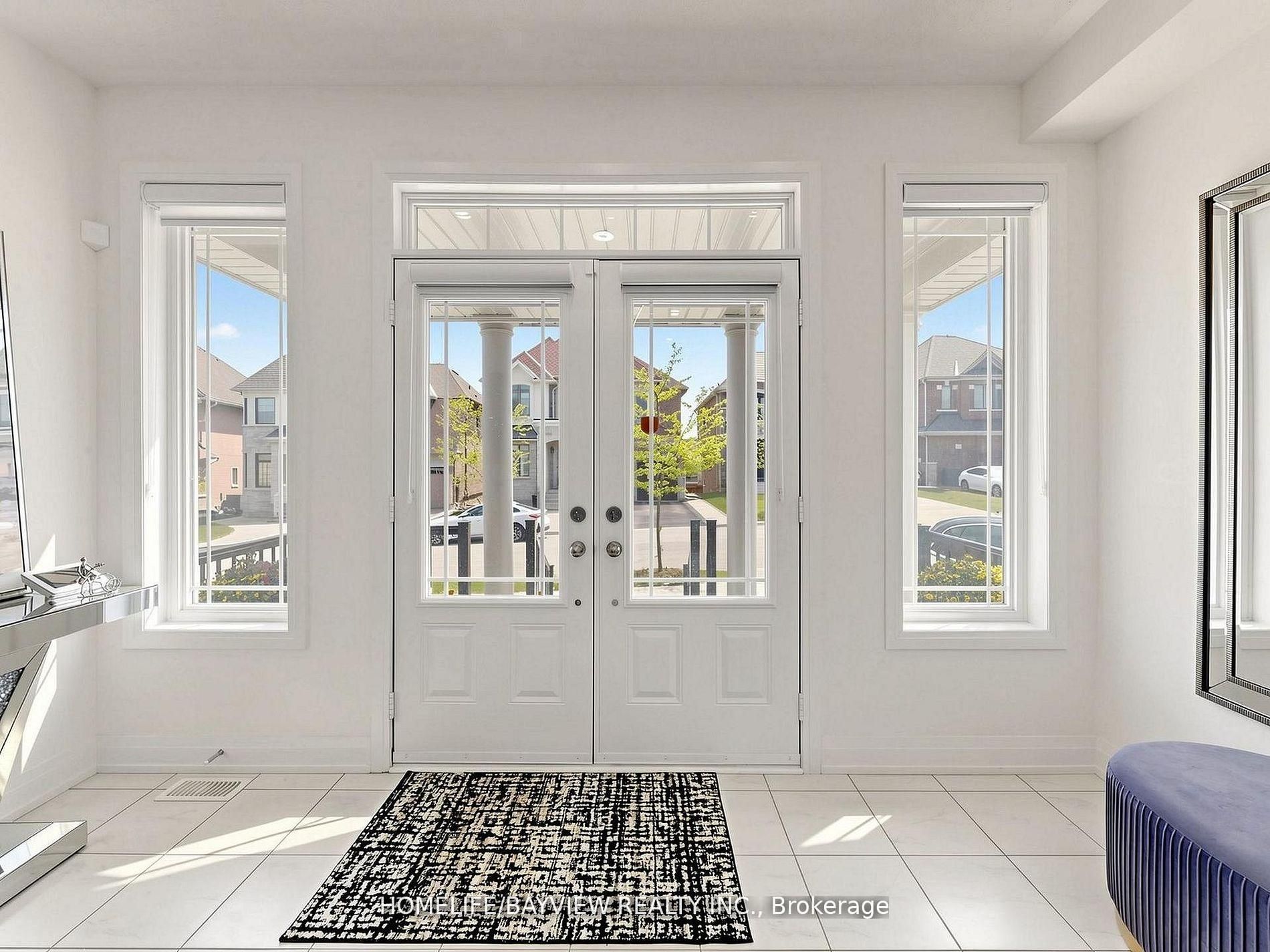 62 Pear Blossom Way, East Gwillimbury, ON L9N 0S9 photo 4