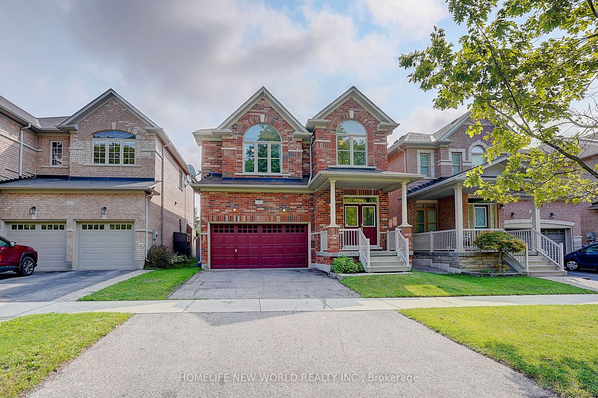 160 Ken Laushway Avenue, Whitchurch-Stouffville, ON L4A 0S9