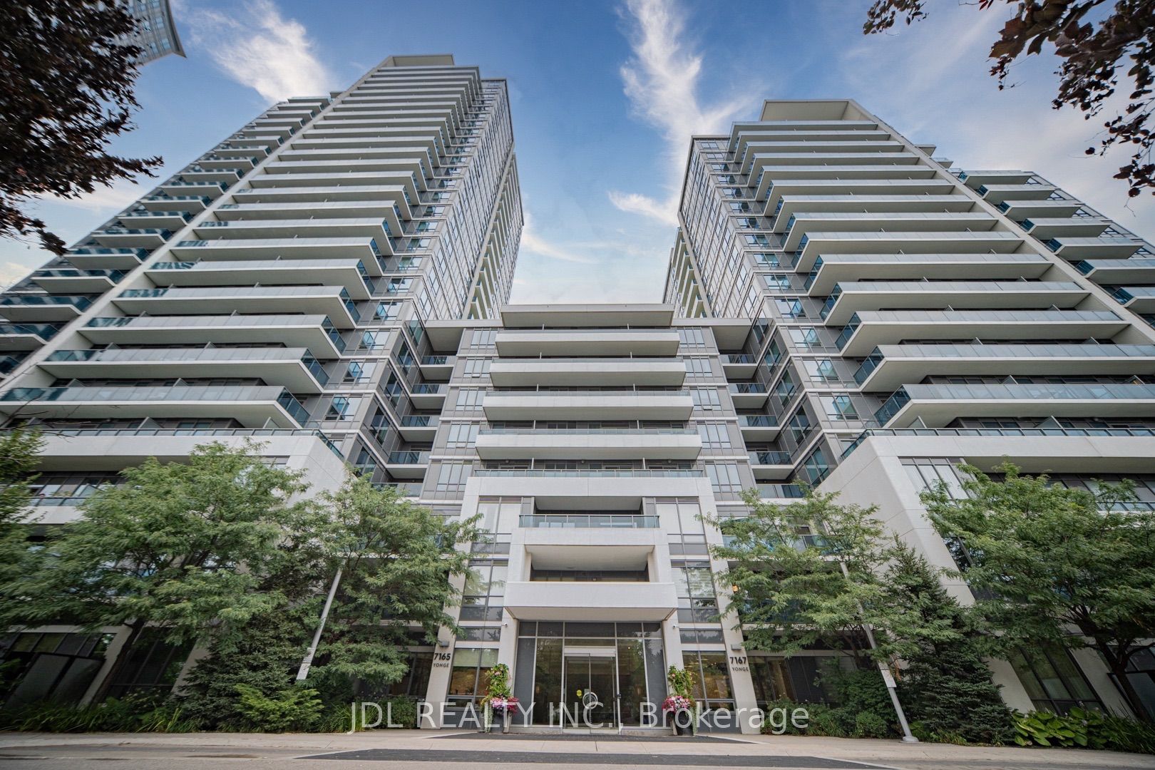 7165 Yonge Street 902, Markham, ON L3T 0C9 photo 3