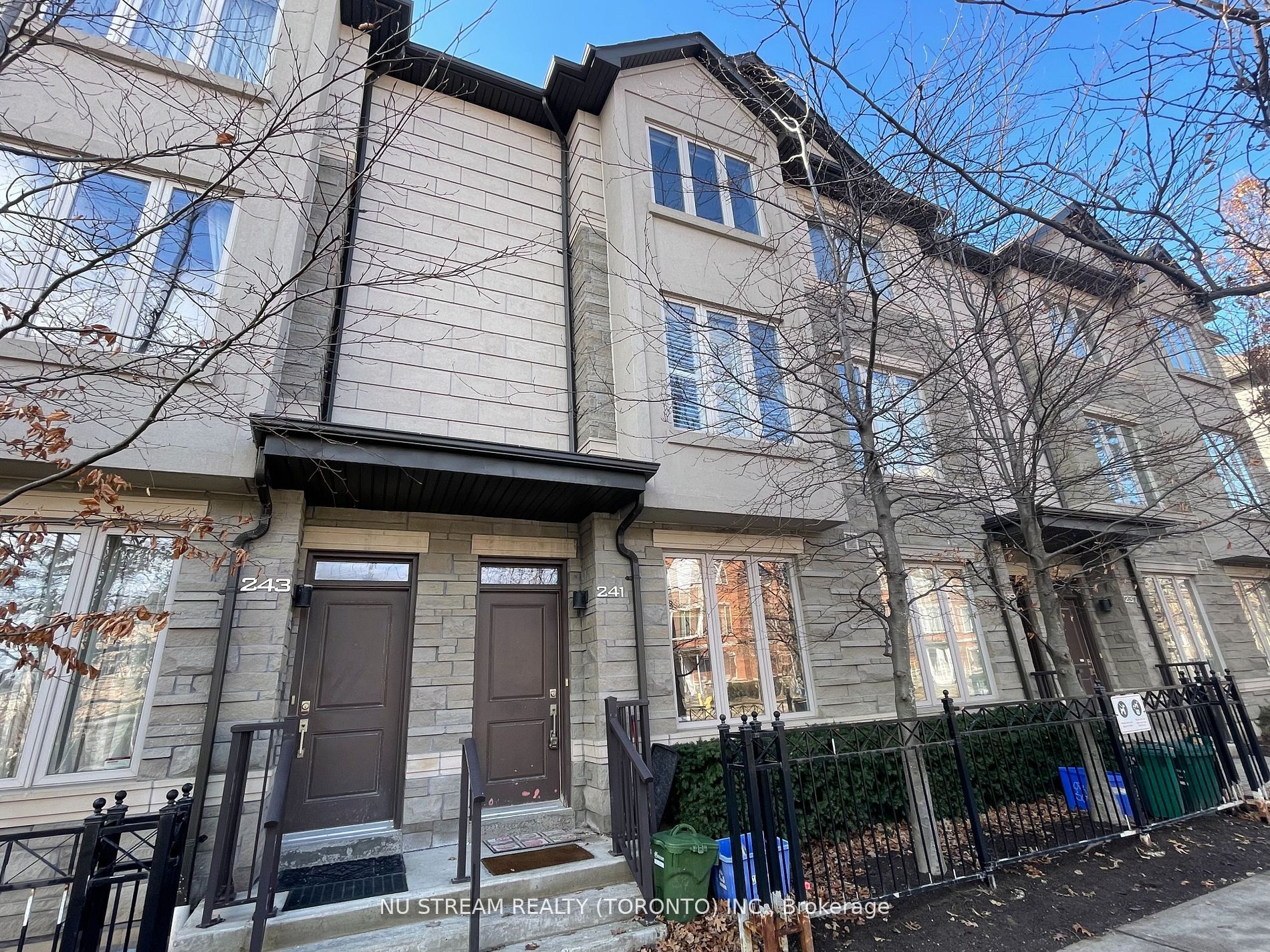 241 South Park Road, Markham, ON L3T 0B6