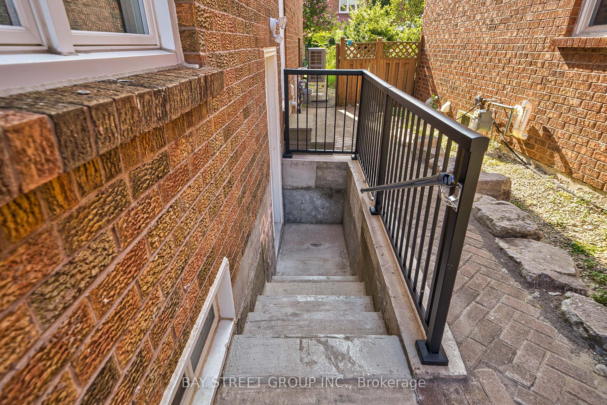169 Killian Road Room A, Vaughan, ON L6A 1A8 photo 5