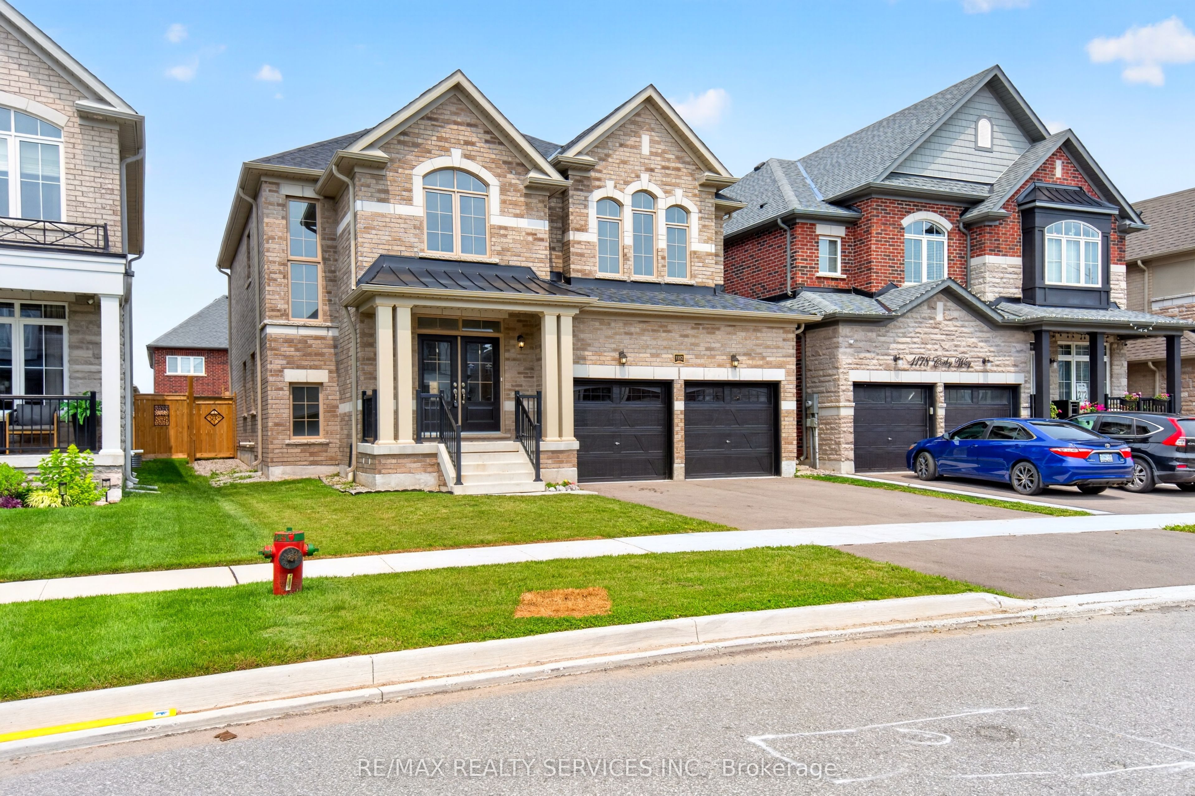 1182 Corby Way, Innisfil, ON L9S 0R1 photo 2