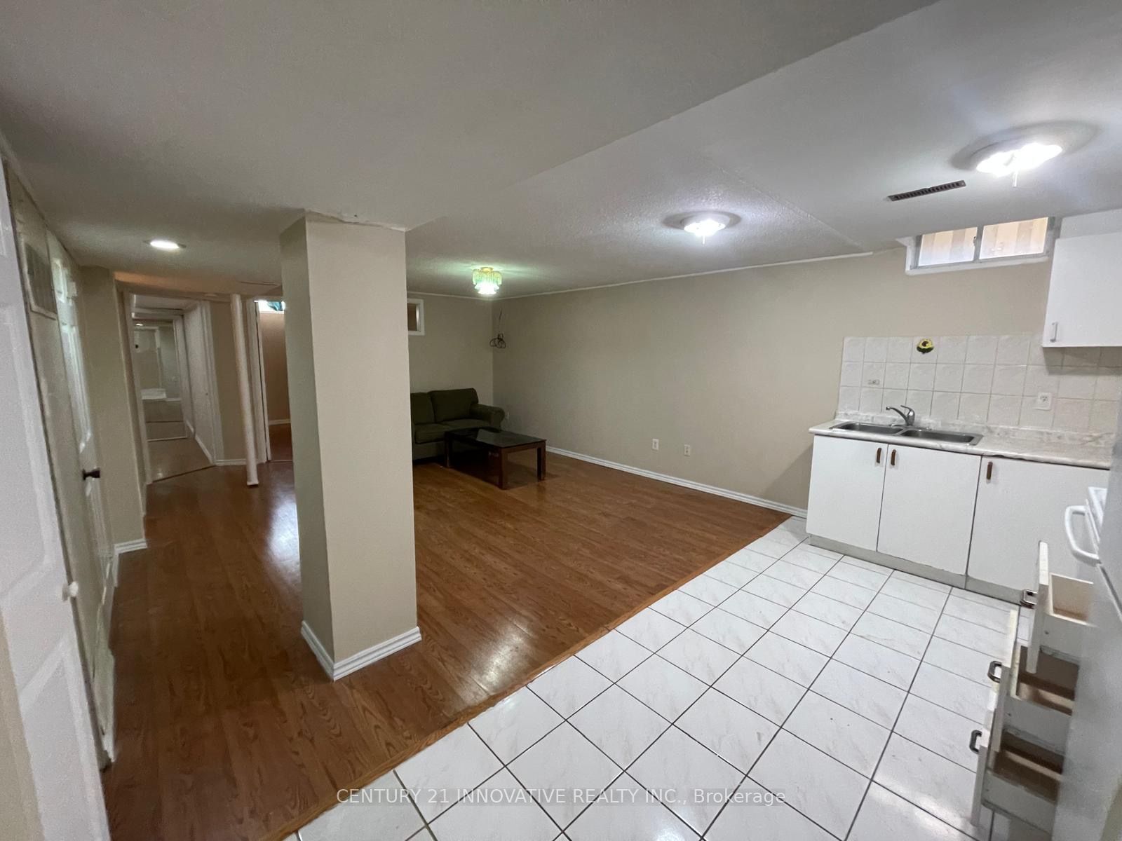 64 E Cimmaron Street E basement, Markham, ON L3S 2G4 photo 2