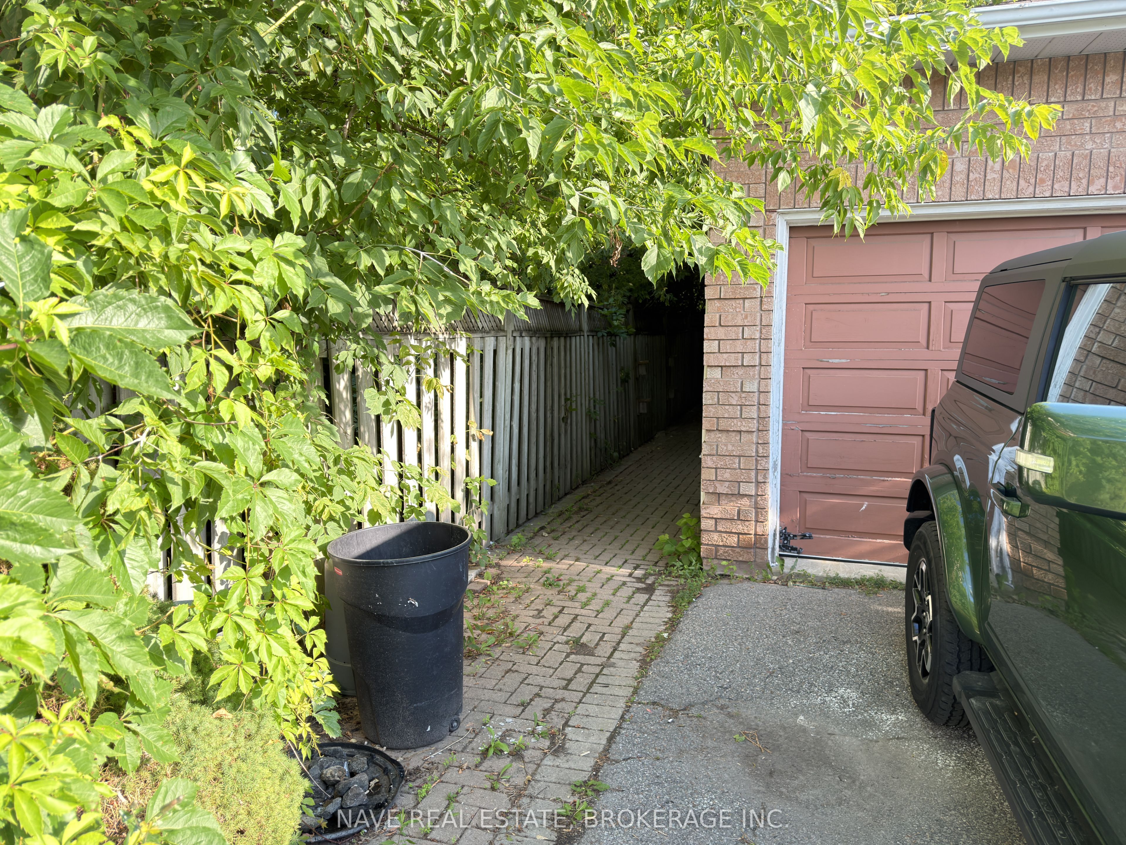 86 Elgin Mills Road W Basement, Richmond Hill, ON L4C 4M2 photo 2