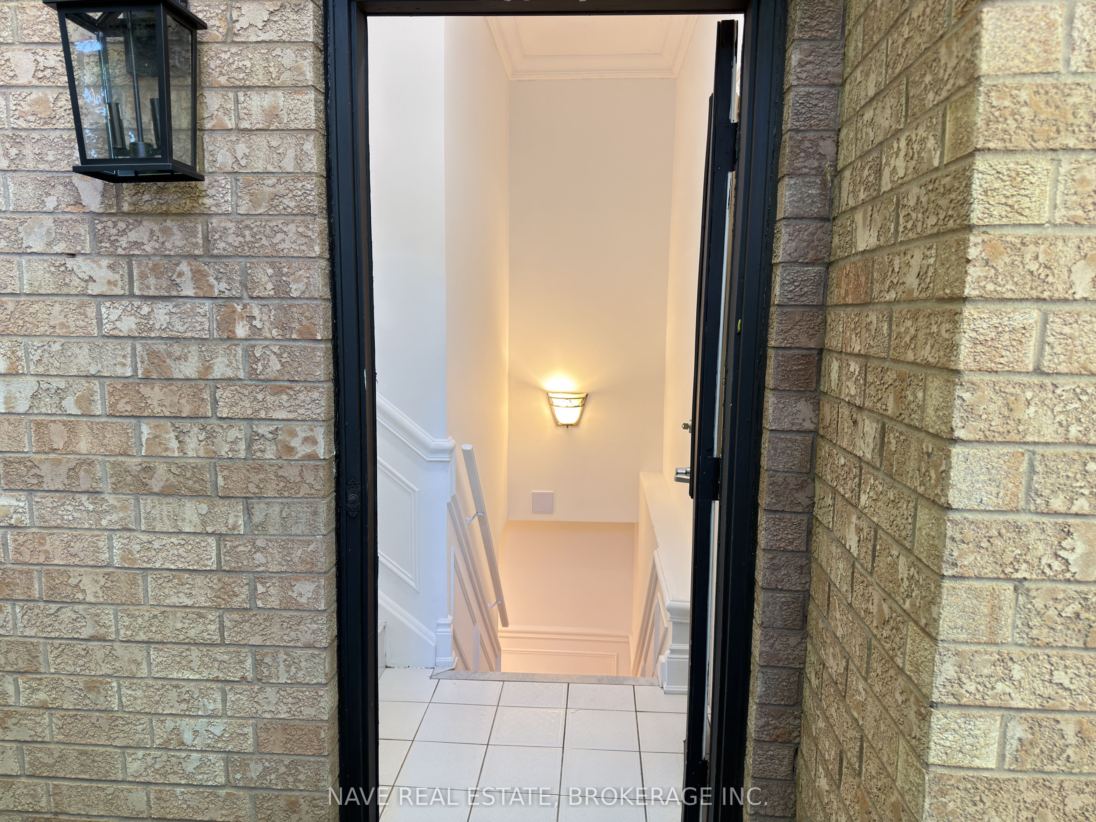 86 Elgin Mills Road W Basement, Richmond Hill, ON L4C 4M2 photo 3