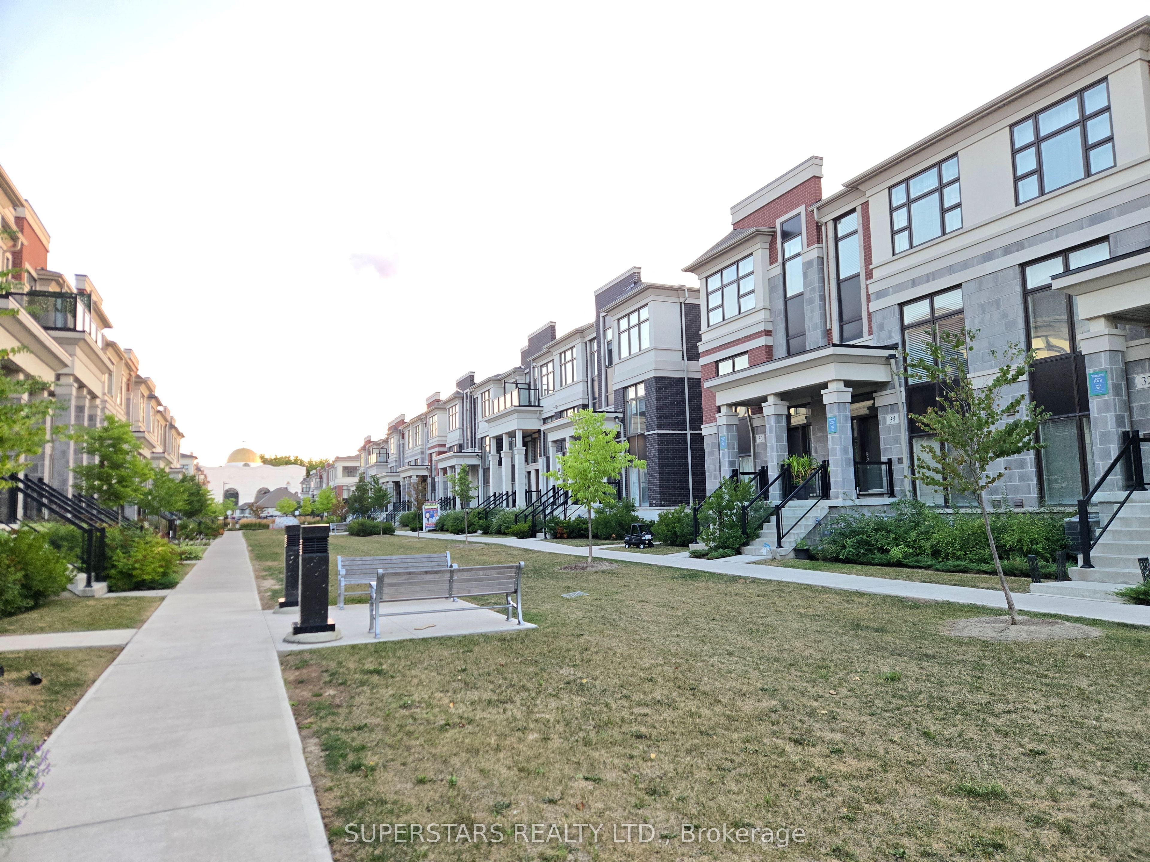 28 Armillo Place, Markham, ON L6E 0V4 photo 3