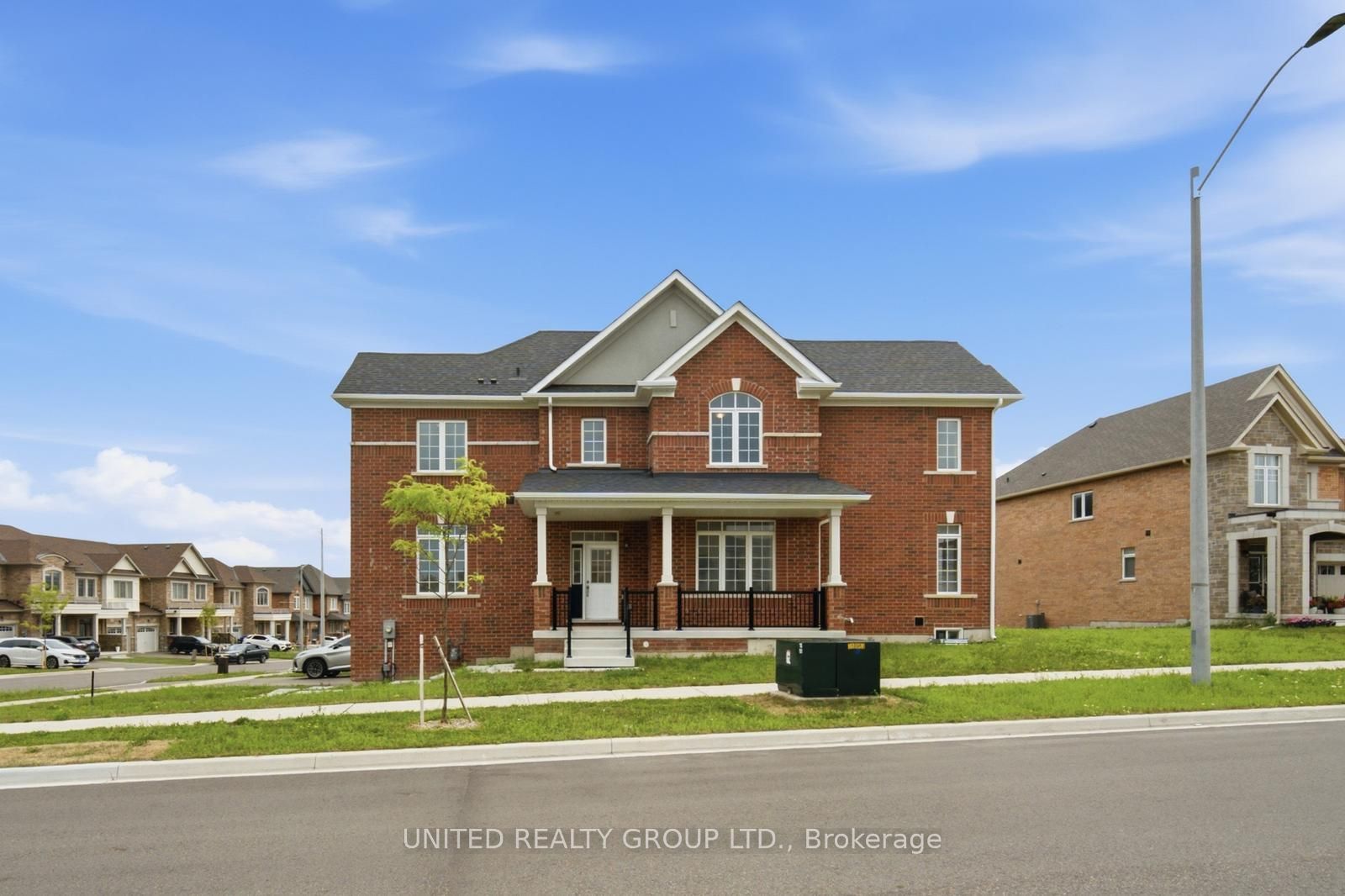 2150 Speare Court, Innisfil, ON L9S 0M9 photo 3