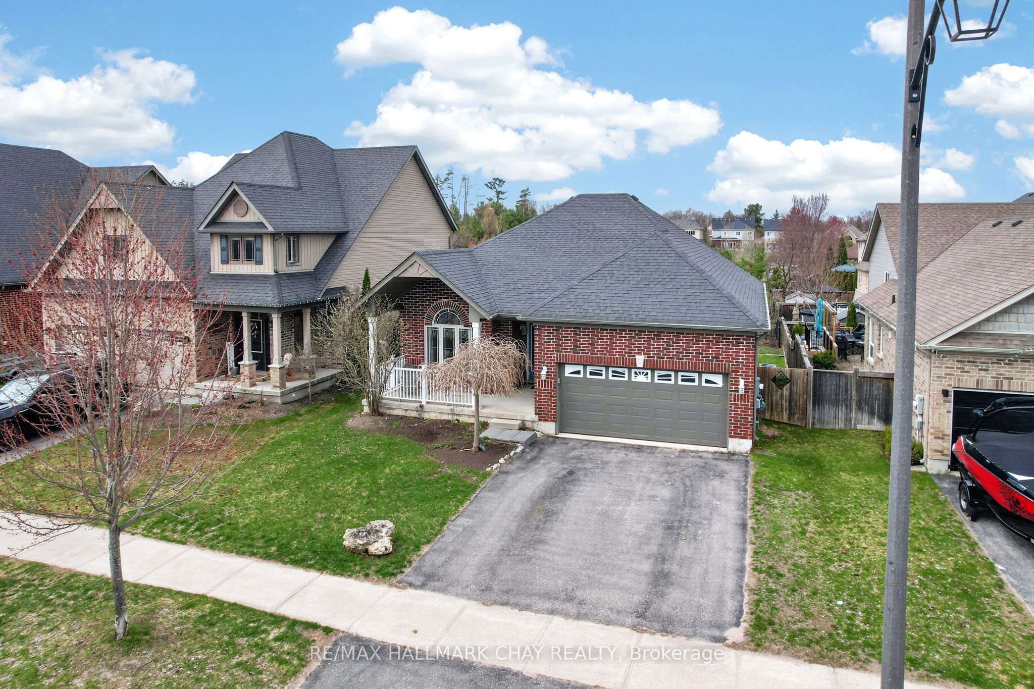 60 Brownley Lane, Essa, ON L3W 0P9 photo 3