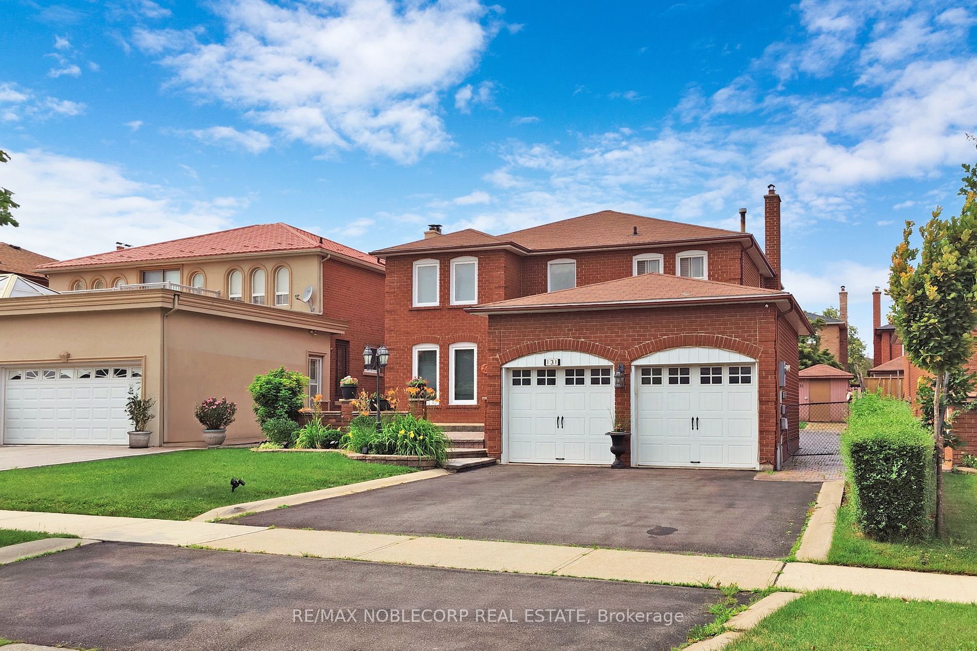 131 Dunstan Crescent Lower, Vaughan, ON L4L 3W5
