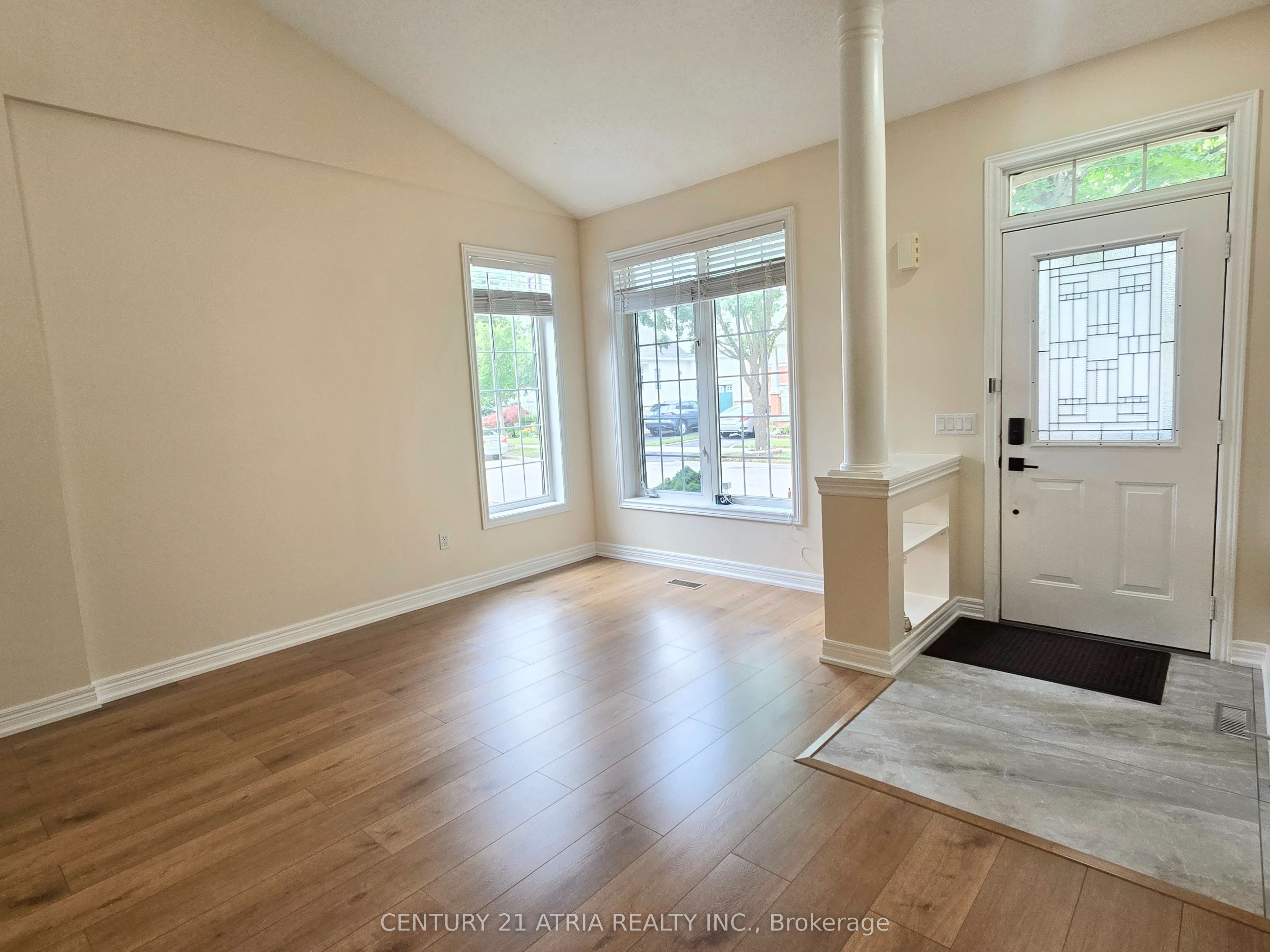 31 Cliveden Place, Markham, ON L6C 2S4 photo 3