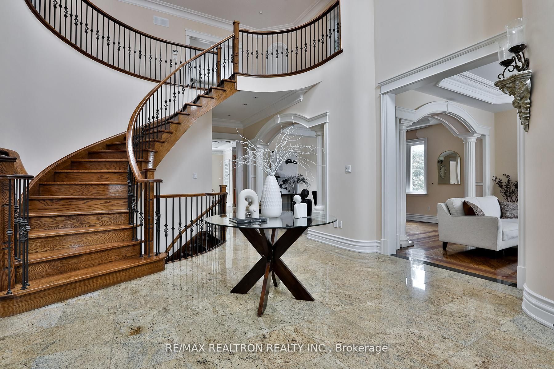 177 Duncan Road, Richmond Hill, ON L4C 6J5 photo 4
