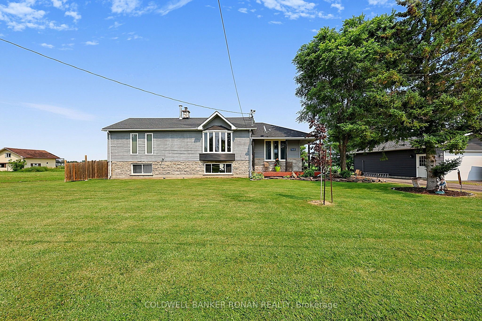 4797 Concession Rd 7, Adjala-Tosorontio, ON L9R 1V1 photo 2