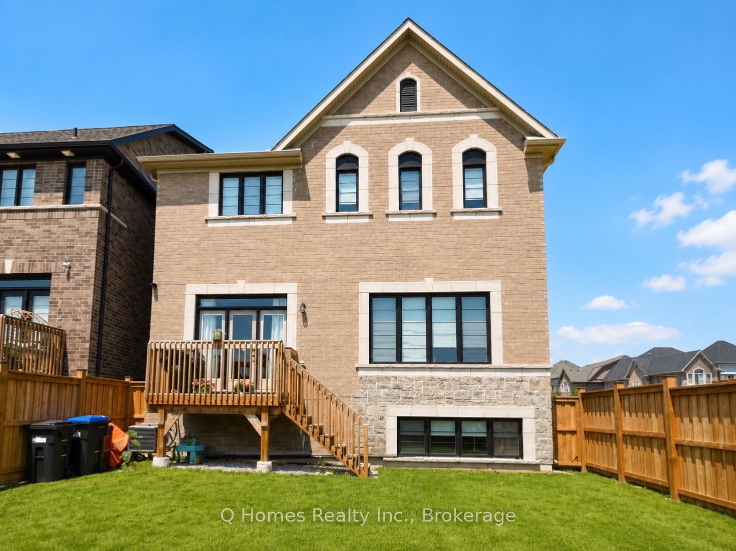1337 Blackmore Street, Innisfil, ON L9S 0P3 photo 3