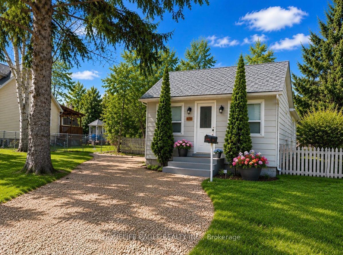 142 Riveredge Drive, Georgina, ON L4P 2P3 photo 2