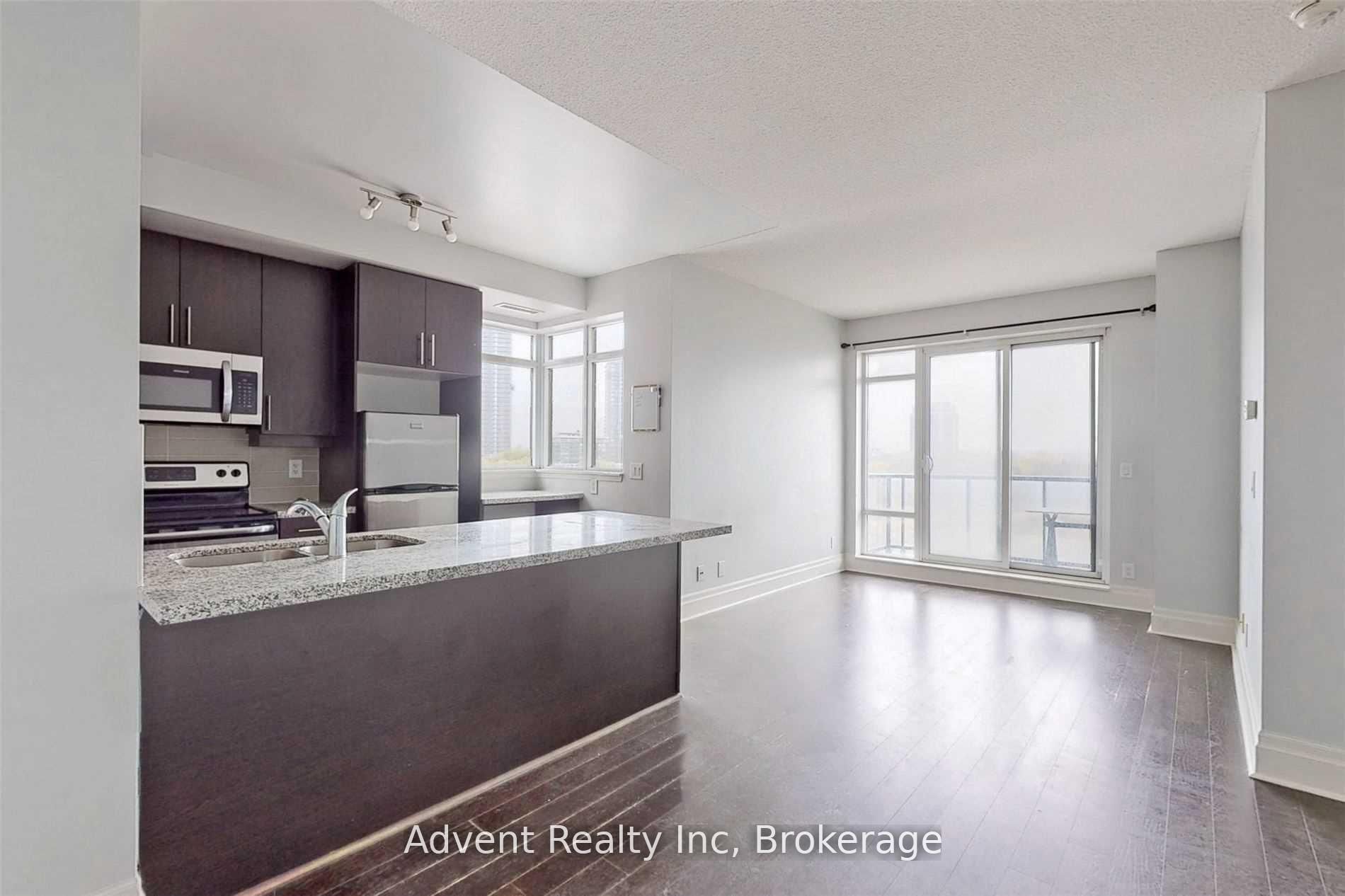 131 Upper Duke Crescent 505, Markham, ON L6G 0C9