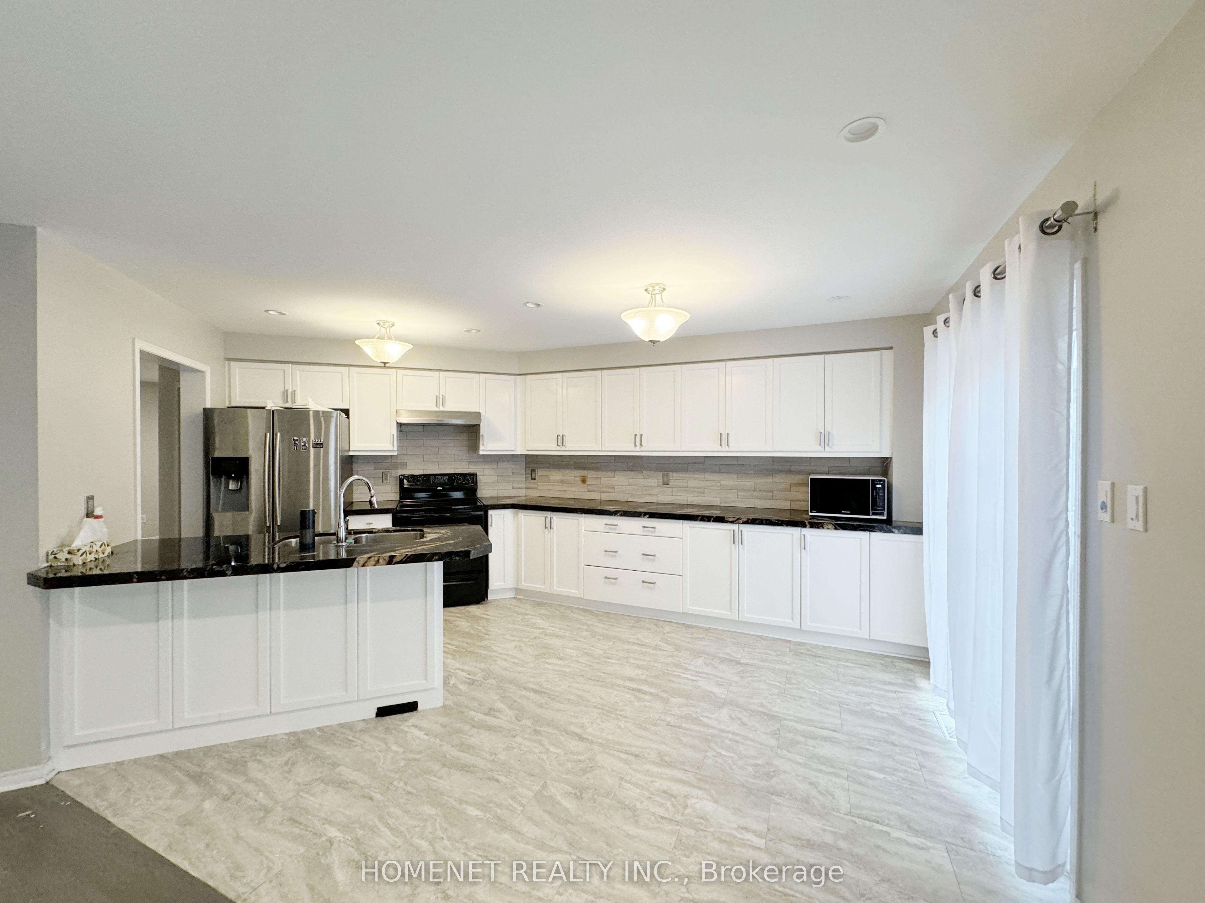 2 Stotts Crescent, Markham, ON L6E 1T2 photo 5