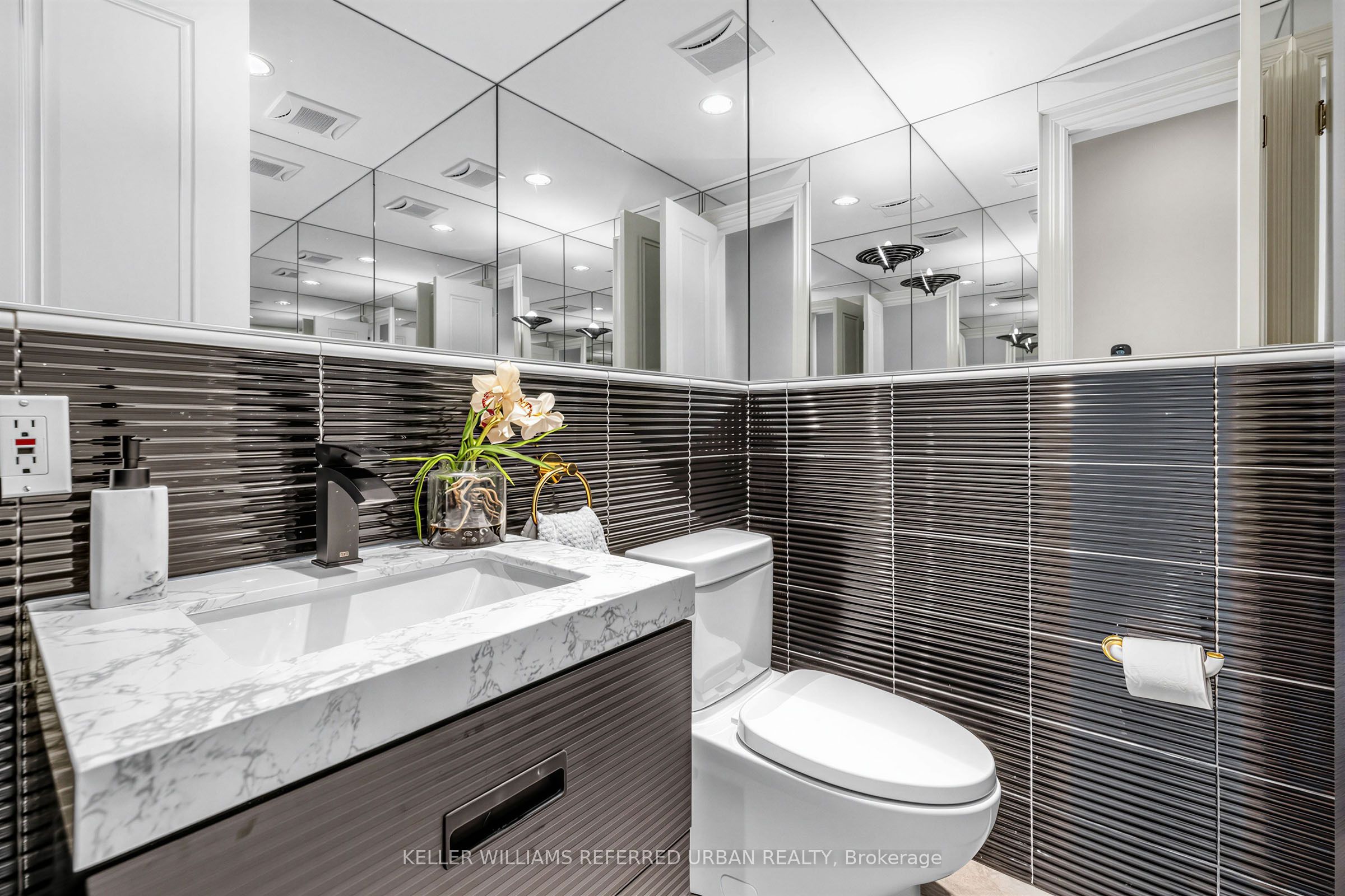 48 Johnson Street, Markham, ON L3T 2N7 photo 3
