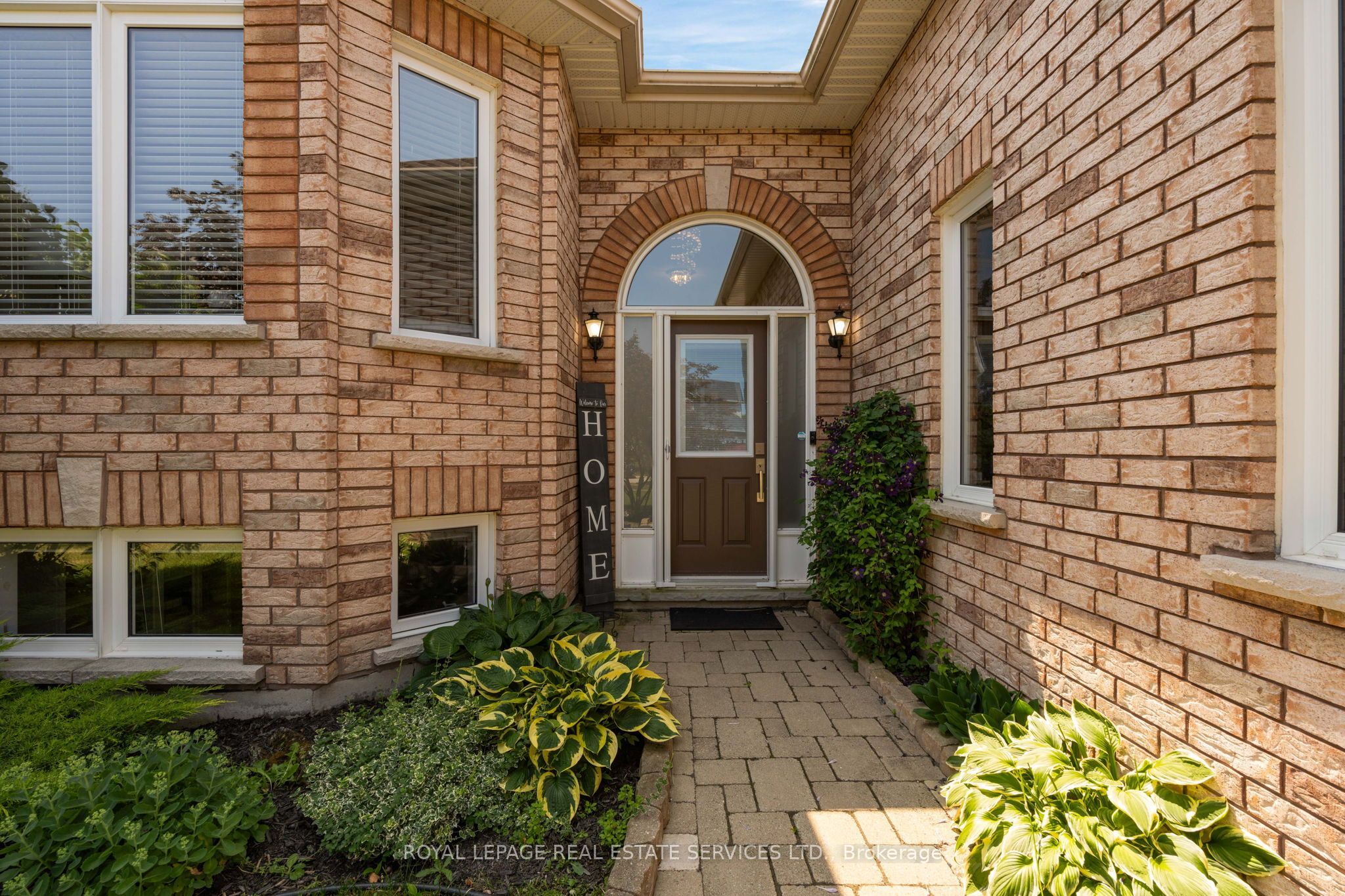 619 Glen Cedar Crescent, Innisfil, ON L9S 2J4 photo 3