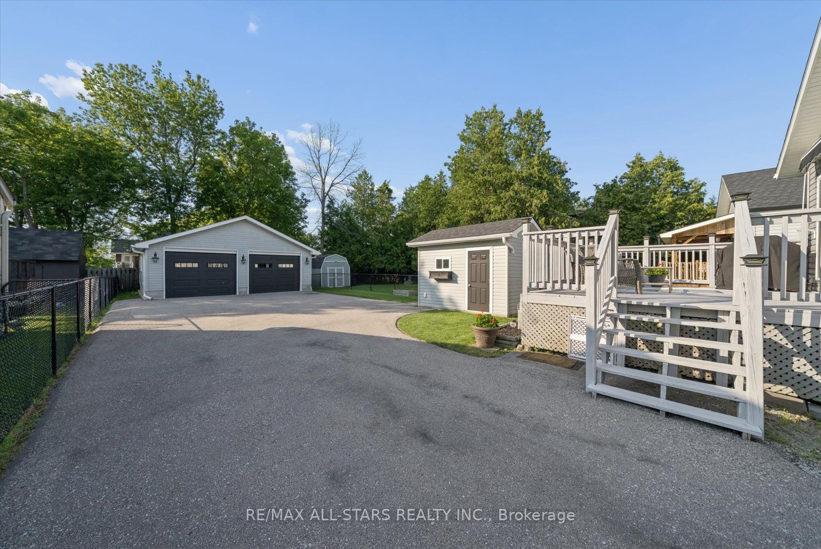 1008 Metro Road N, Georgina, ON L4P 3E9 photo 5