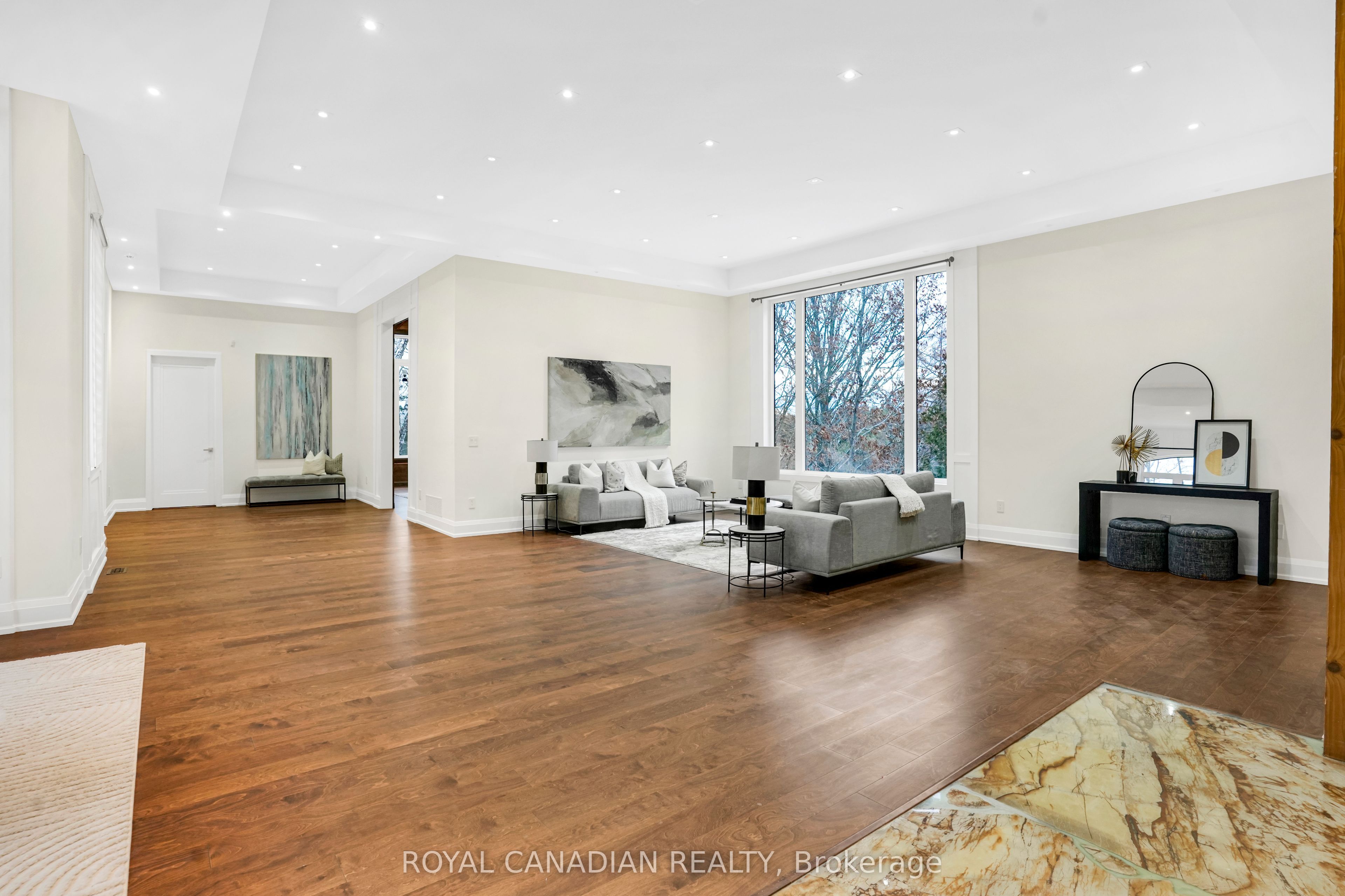 15 Glenview Heights Lane, King, ON L3Y 4V9 photo 4