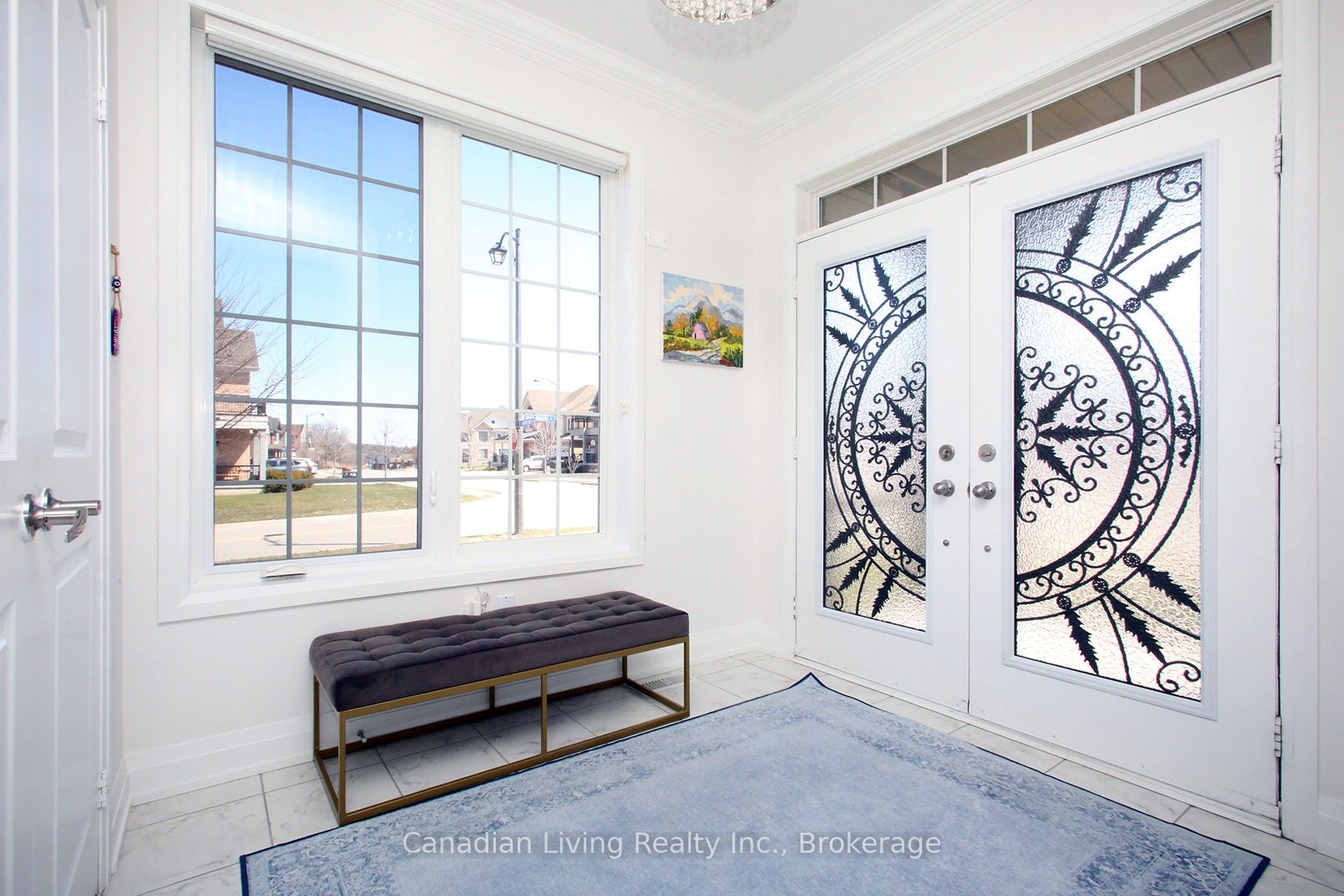 72 Charlotte Abby Drive, East Gwillimbury, ON L9N 0S9 photo 4