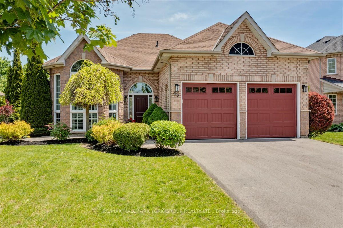 45 Highcastle Avenue, Georgina, ON L4P 4B5 photo 2