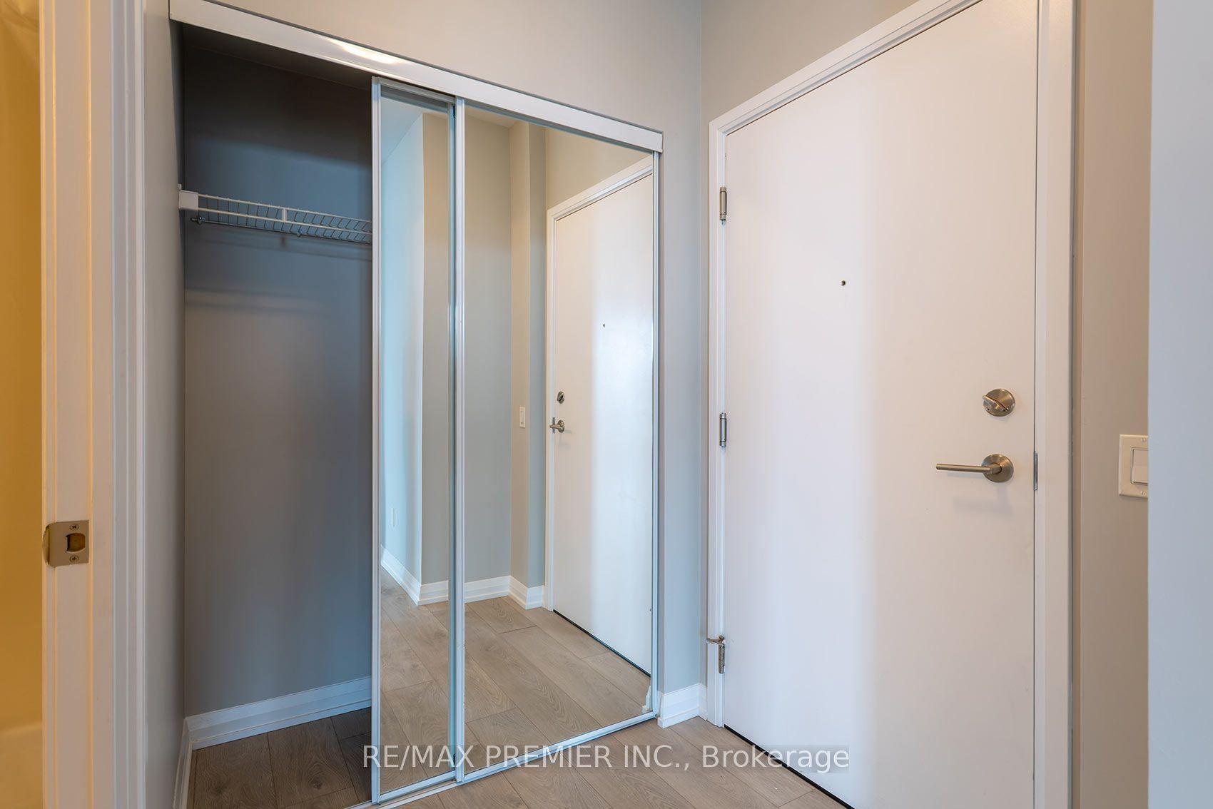 7895 Jane Street 1906, Vaughan, ON L4K 2M7 photo 5